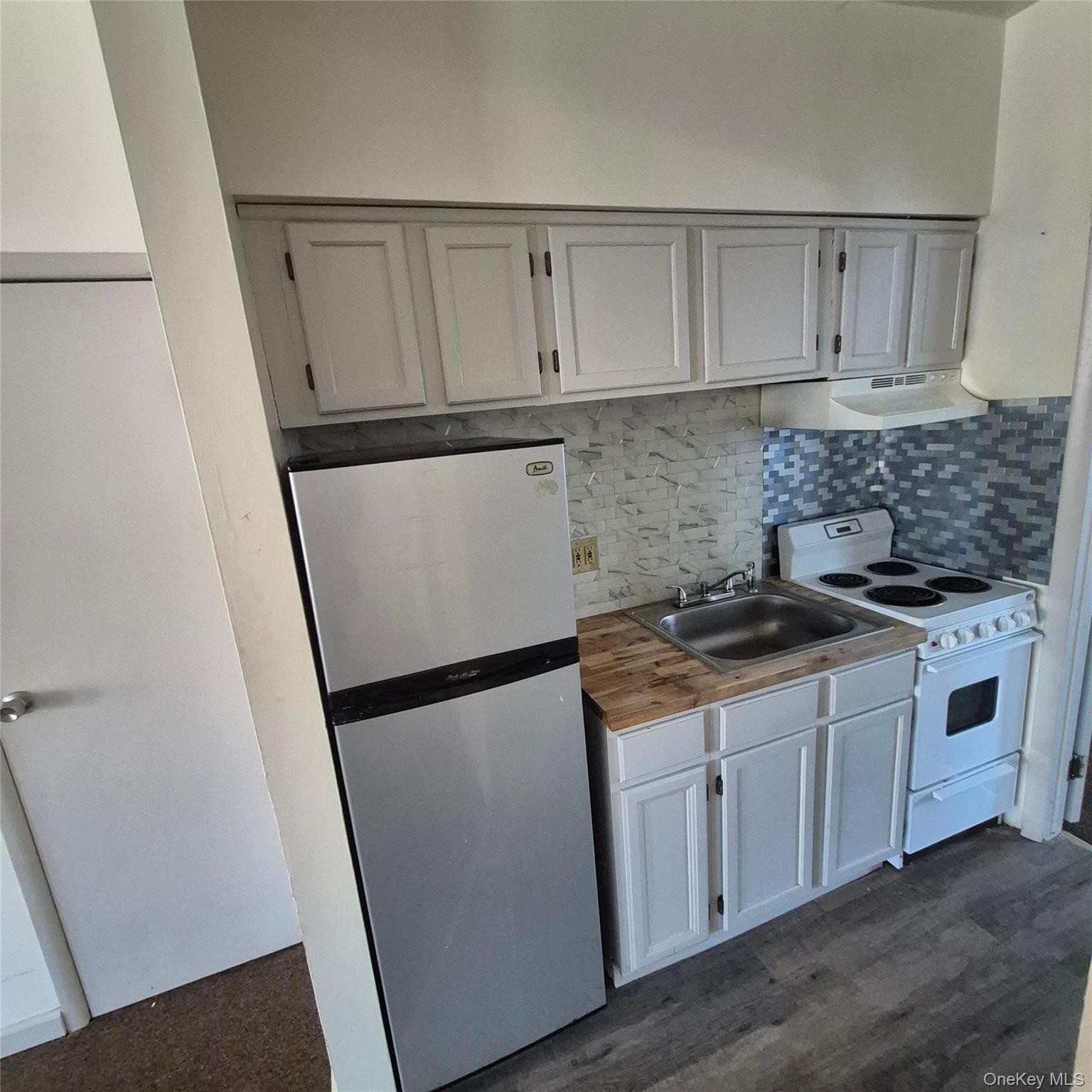 #6 photo, 83 Franklin Street, Kingston , NY 12401