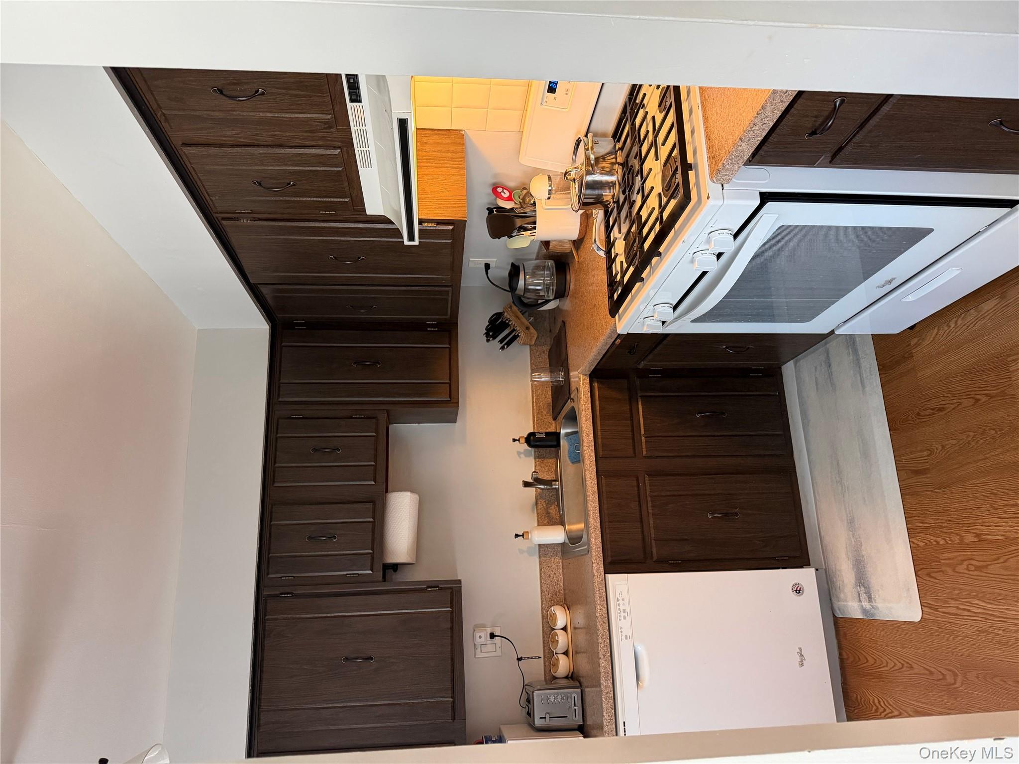 #3 photo, 68 Bon Aire Circle, Suffern , NY 10901