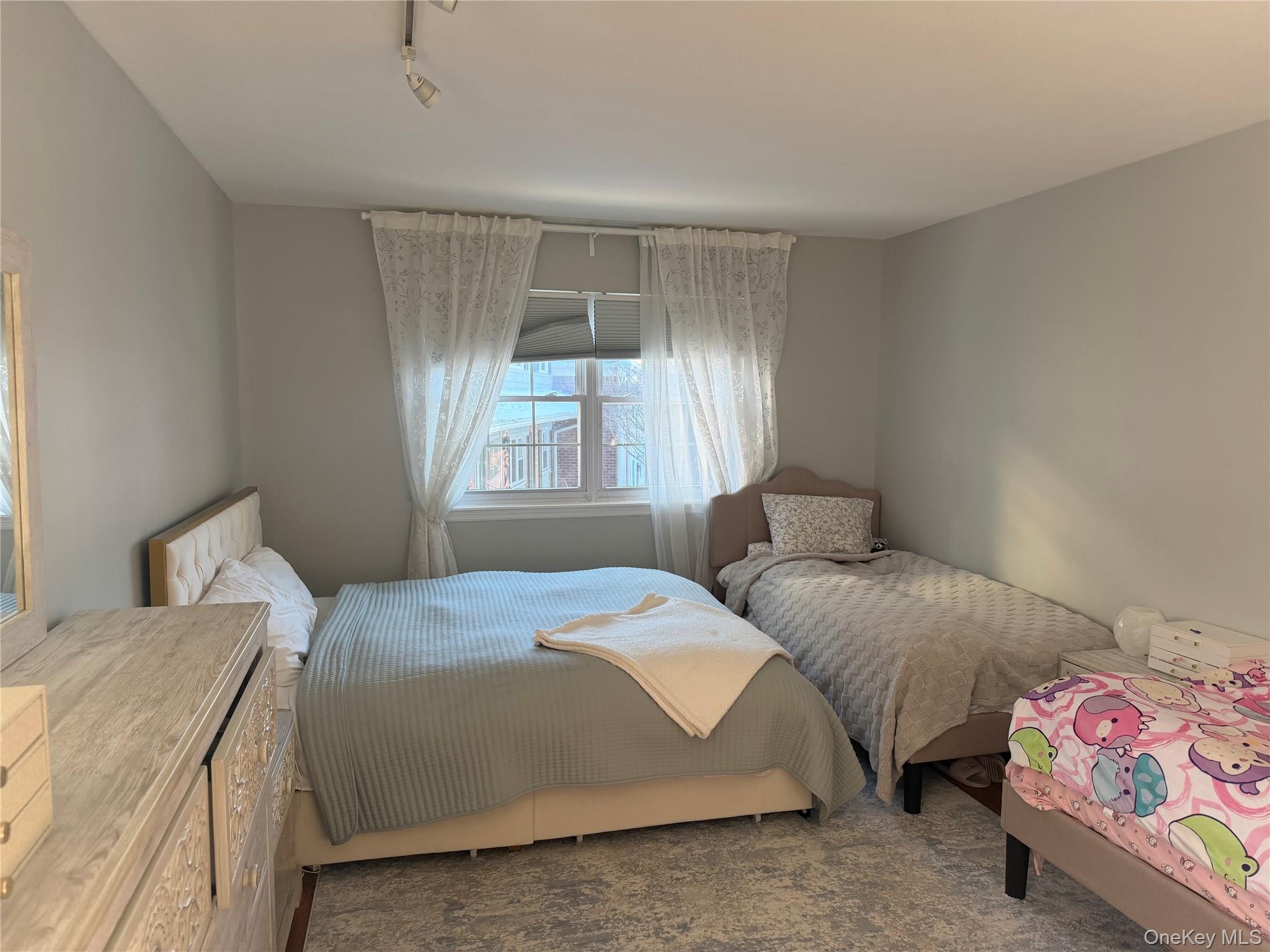 #7 photo, 68 Bon Aire Circle, Suffern , NY 10901