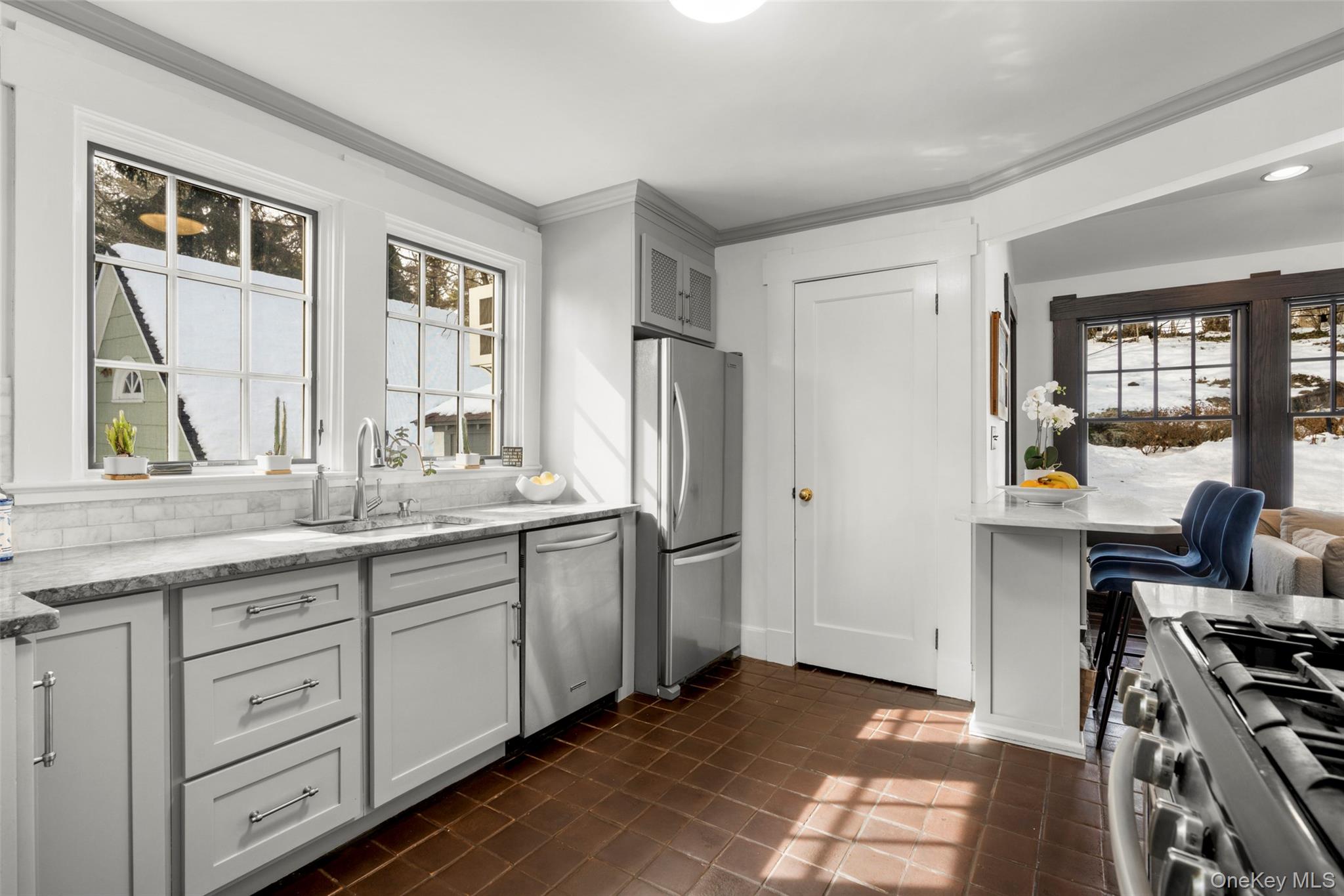 #16 photo, 30 Myrtle Boulevard, Larchmont , NY 10538