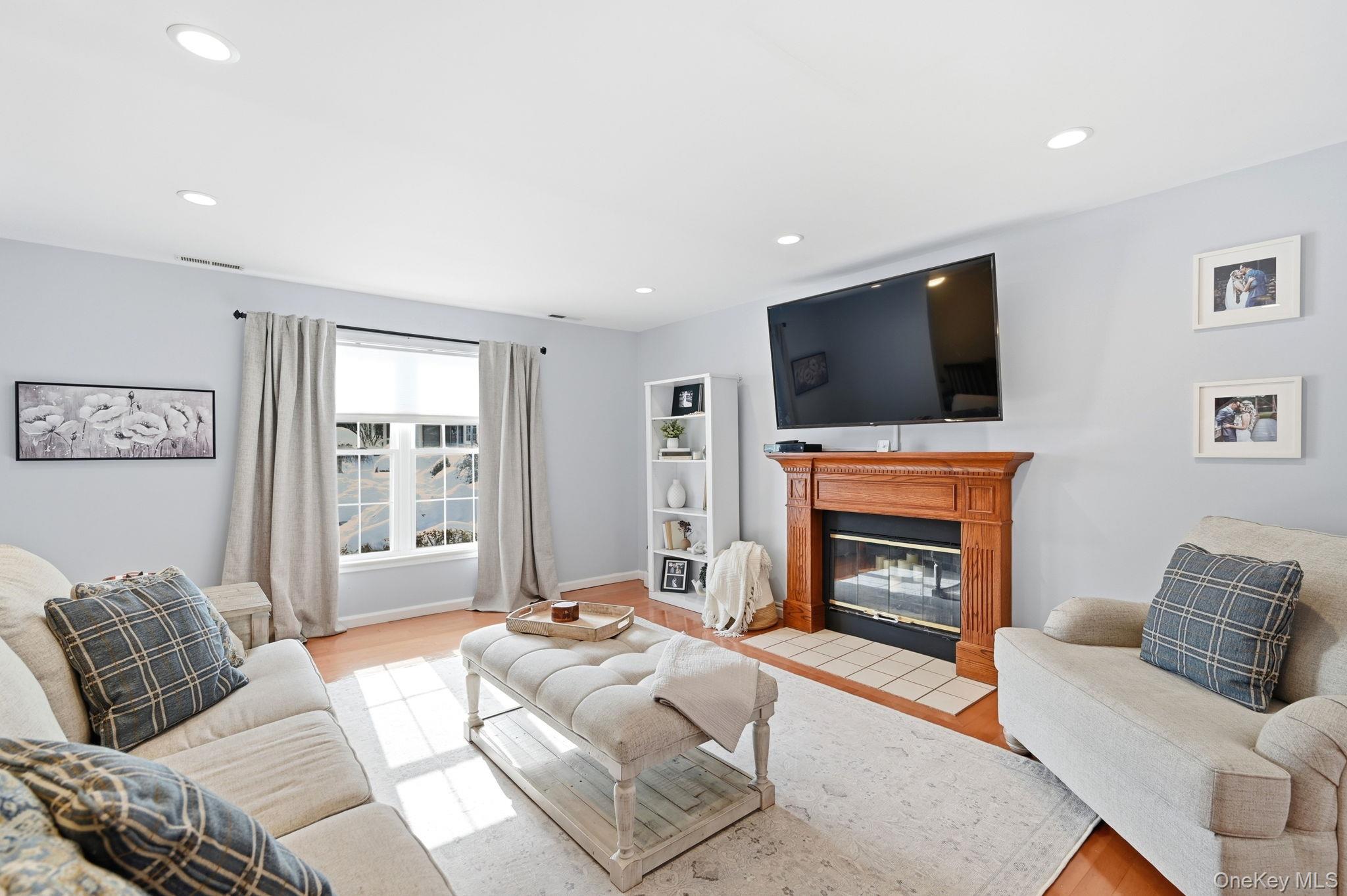 #4 photo, 4401 Hickory Hollow Lane, 뉴욕주 Carmel , NY 10512