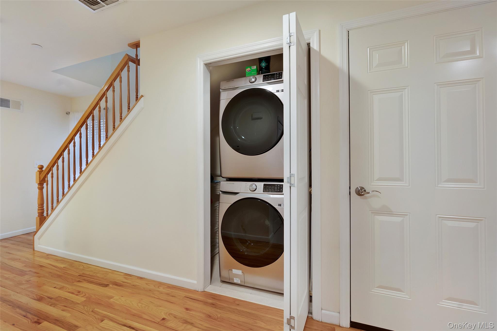 #10 photo, 32 Janet Lane, Куинс ‖ Breezy Point , NY 11697