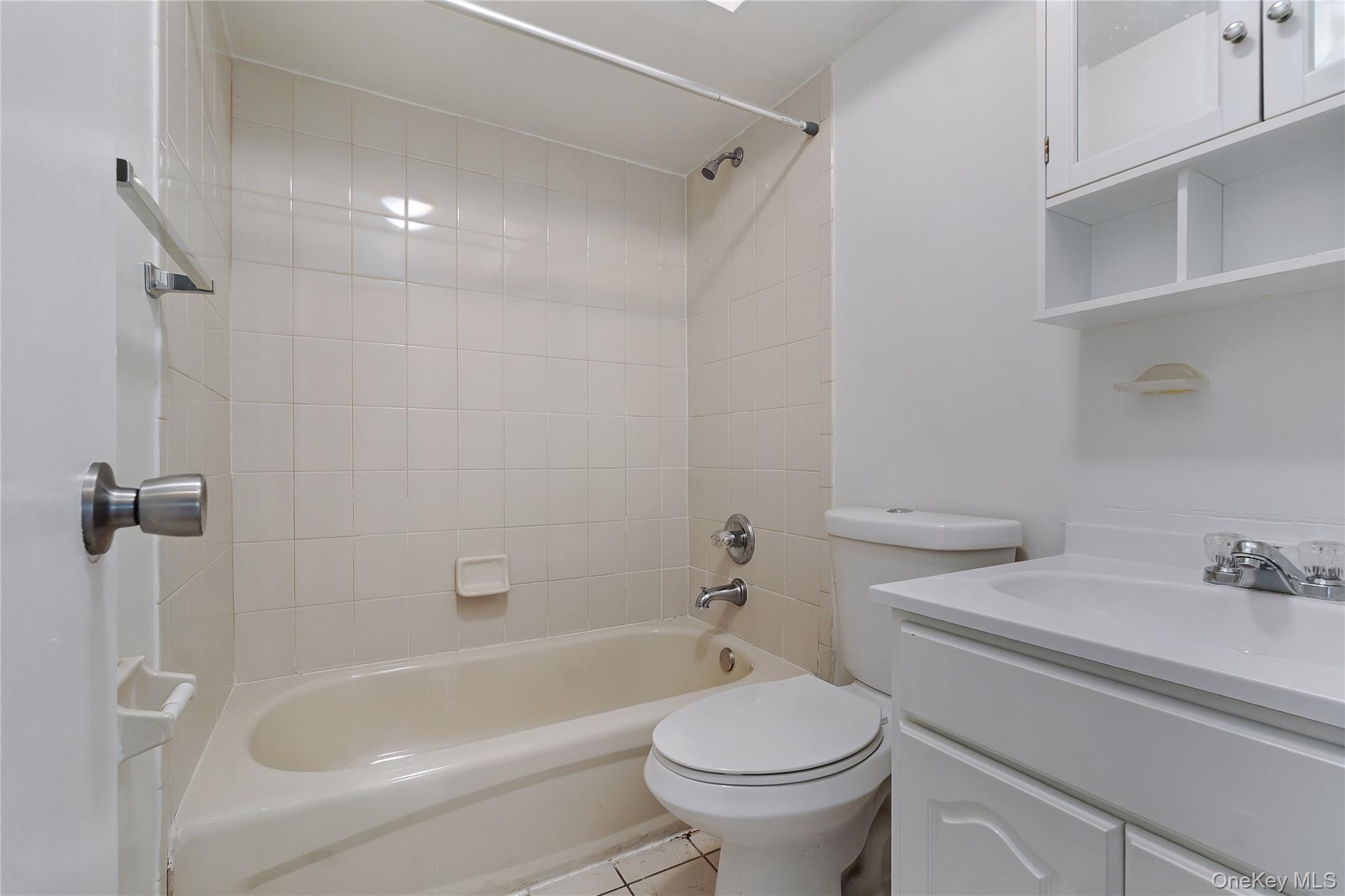 #18 photo, Arverne, Arverne , NY 11692