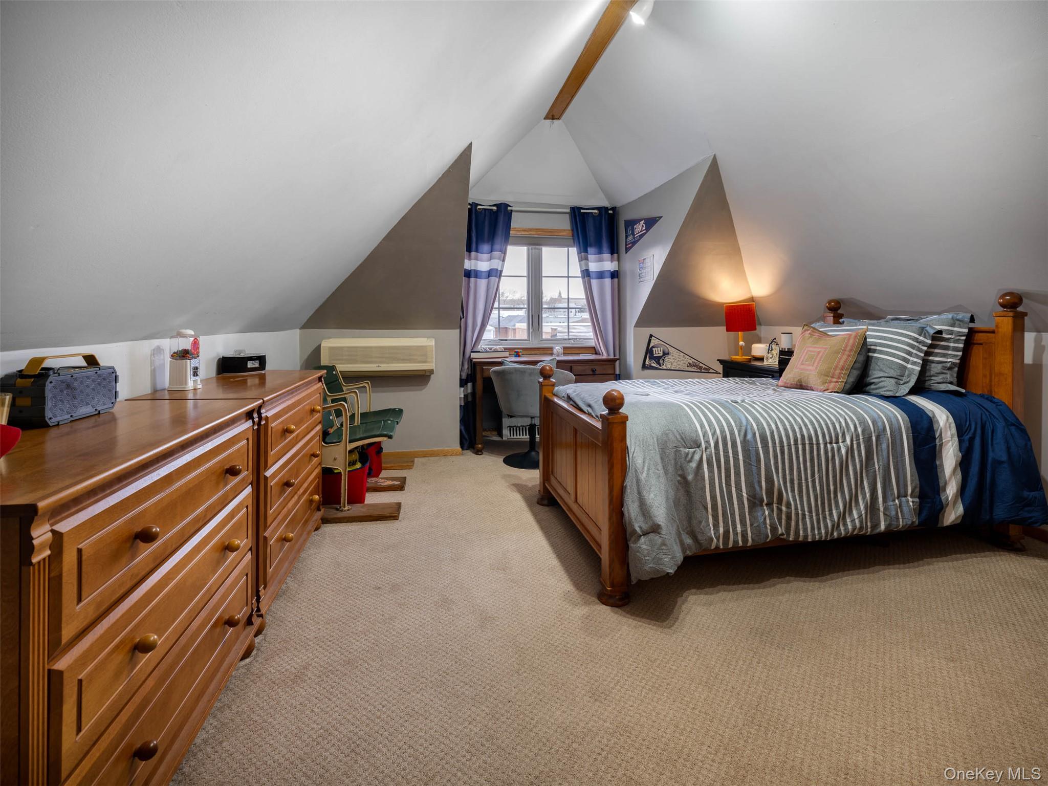 #15 photo, 21-38 49th Street, Куинс ‖ Astoria , NY 11105