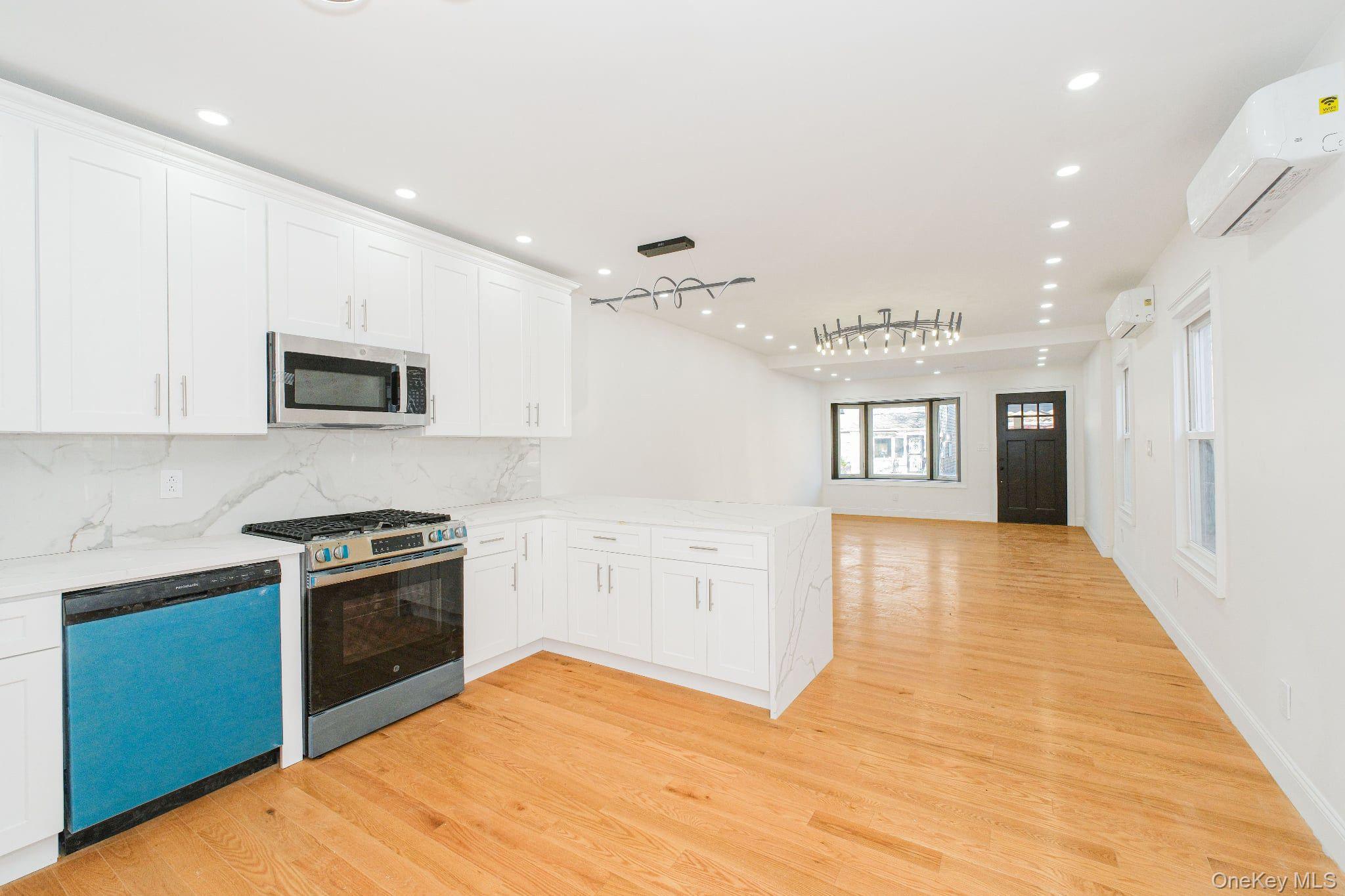 #6 photo, 1514 E 55th Street, Brooklyn , NY 11234