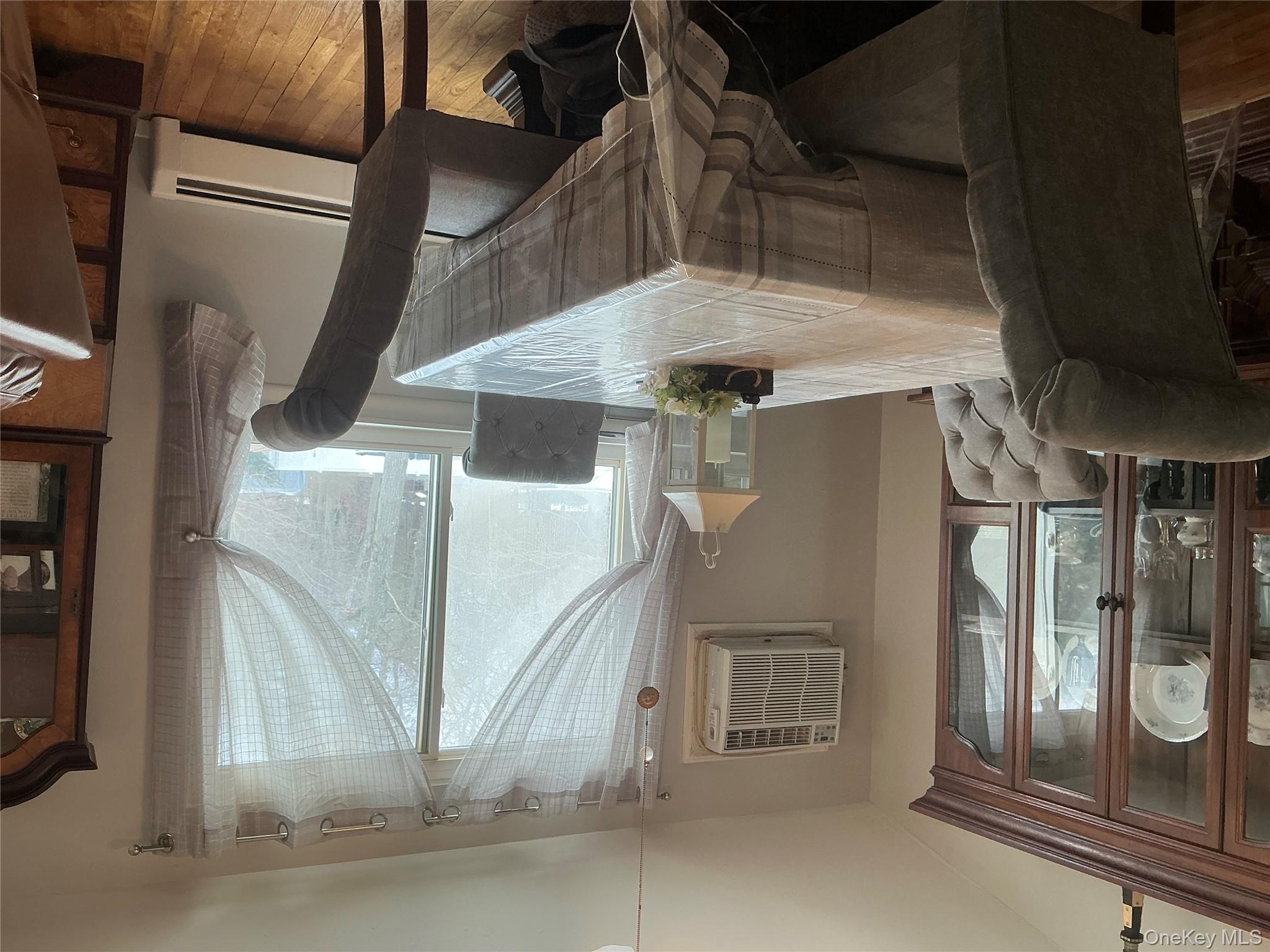 #11 photo, 606 Birch Hollow Drive, 롱 아일랜드 Shirley , NY 11967