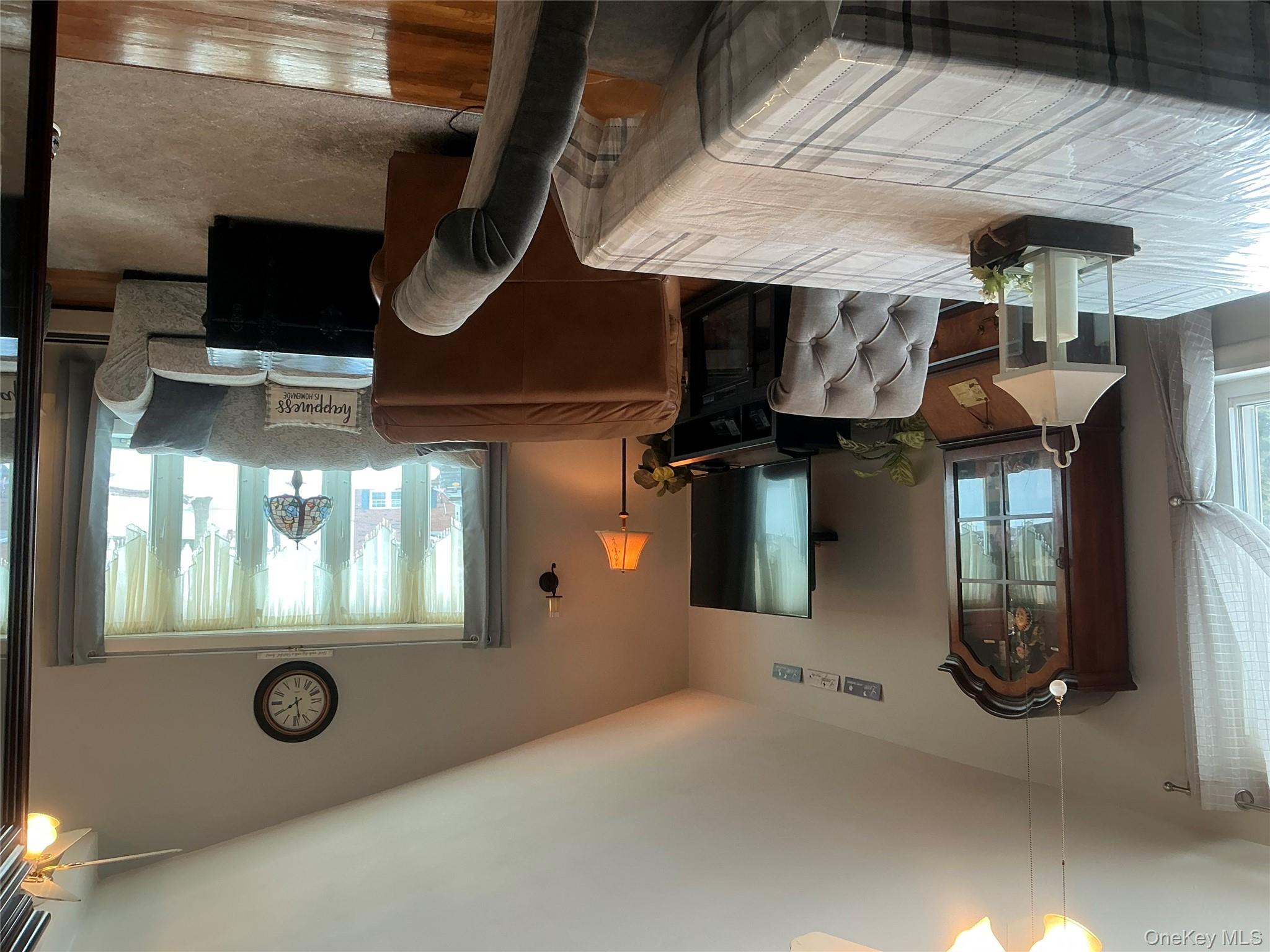 #12 photo, 606 Birch Hollow Drive, 롱 아일랜드 Shirley , NY 11967