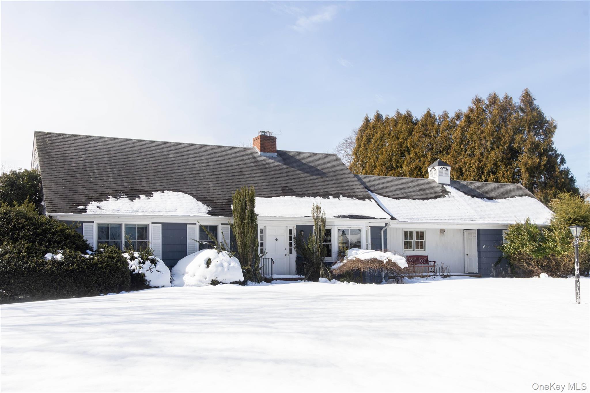 #1 photo, 1400 Calves Neck Road, Southold , NY 11971