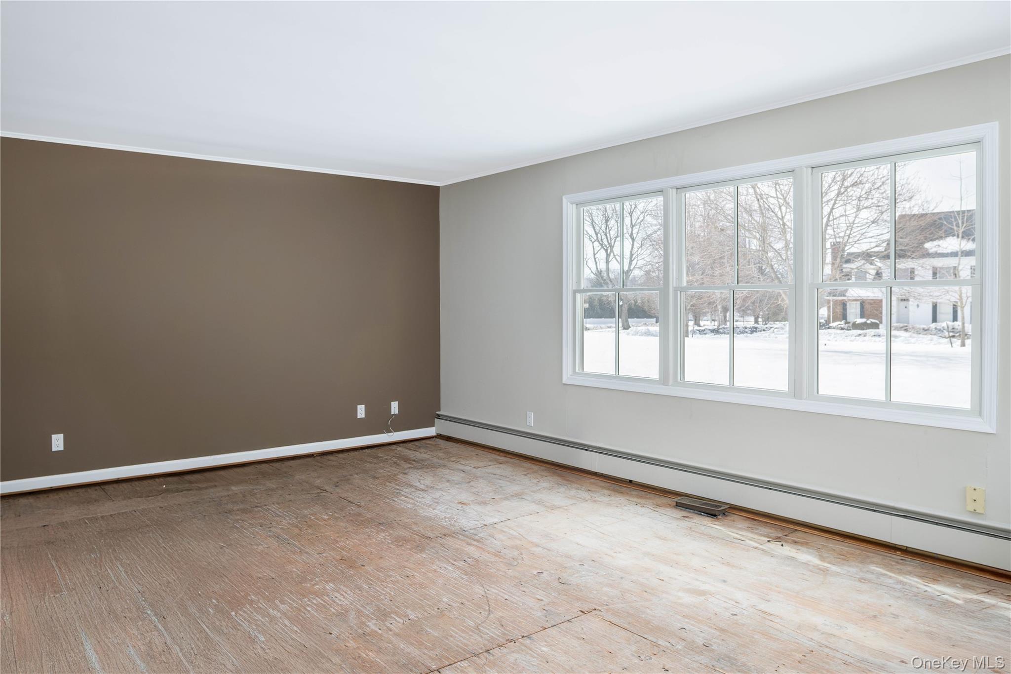 #13 photo, 1400 Calves Neck Road, Southold , NY 11971