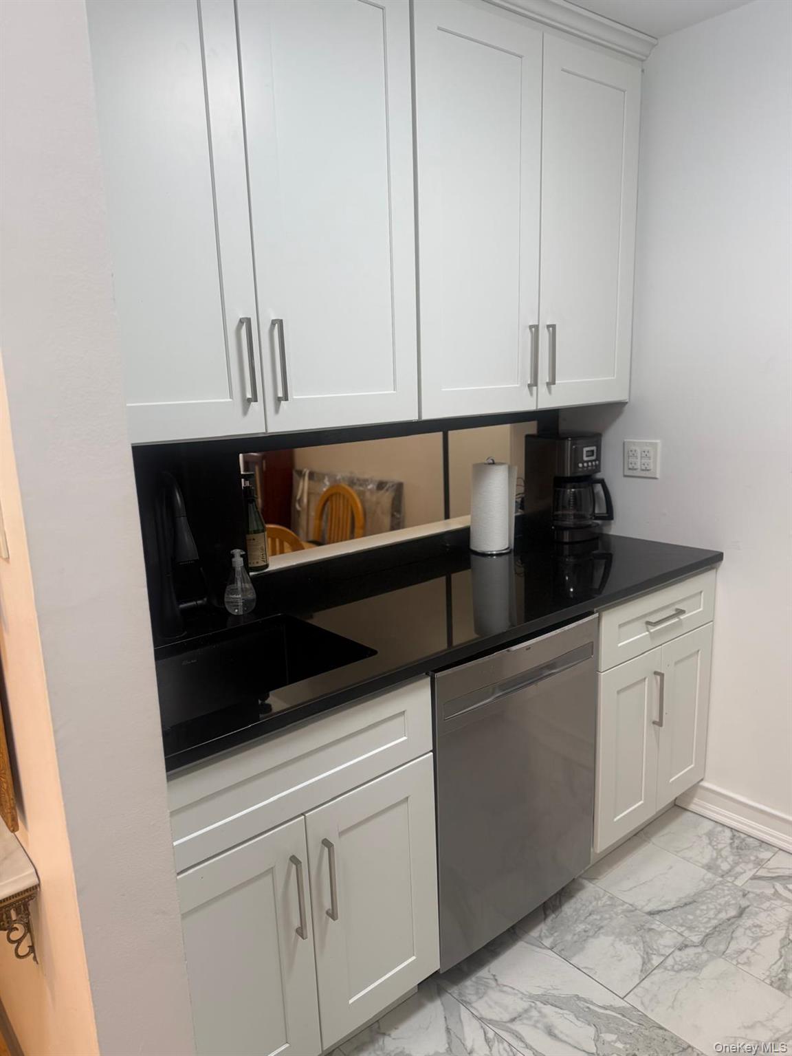 #13 photo, 601 Chestnut Street, Cedarhurst , NY 11516