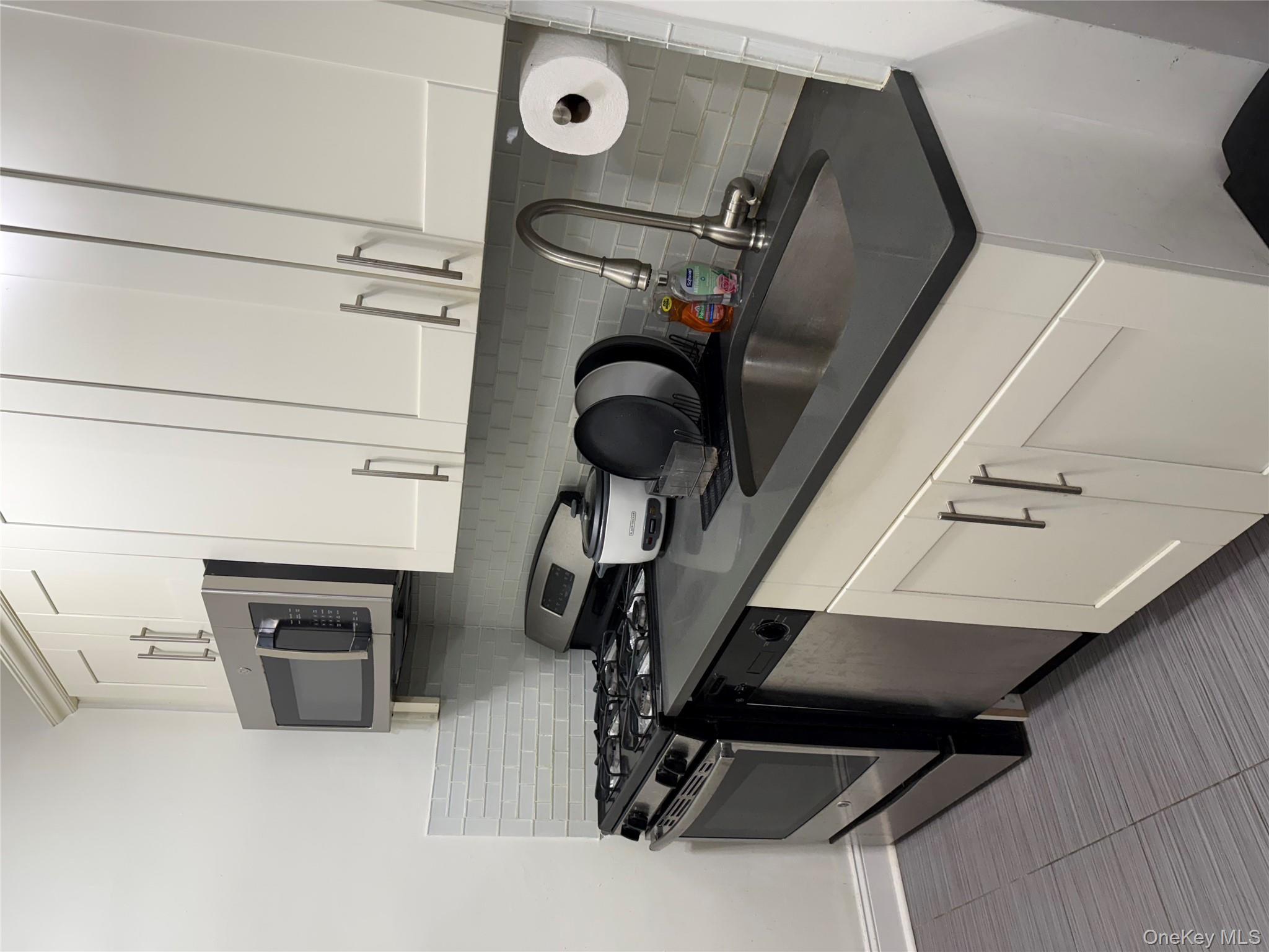 #3 photo, 3545 81st Street, 皇后區 傑克遜高地 Jackson Heights , NY 11372