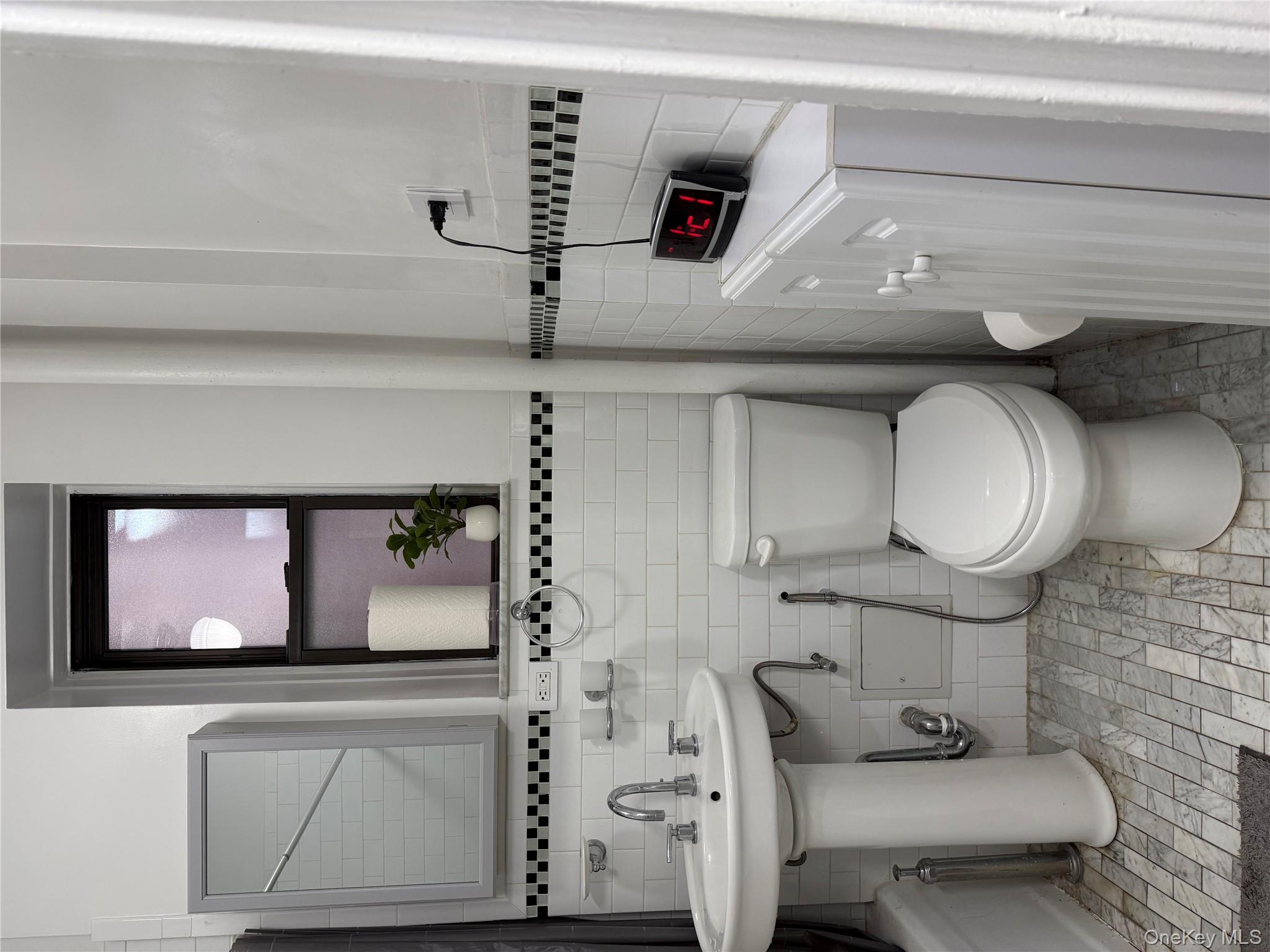 #6 photo, 3545 81st Street, 皇后區 傑克遜高地 Jackson Heights , NY 11372