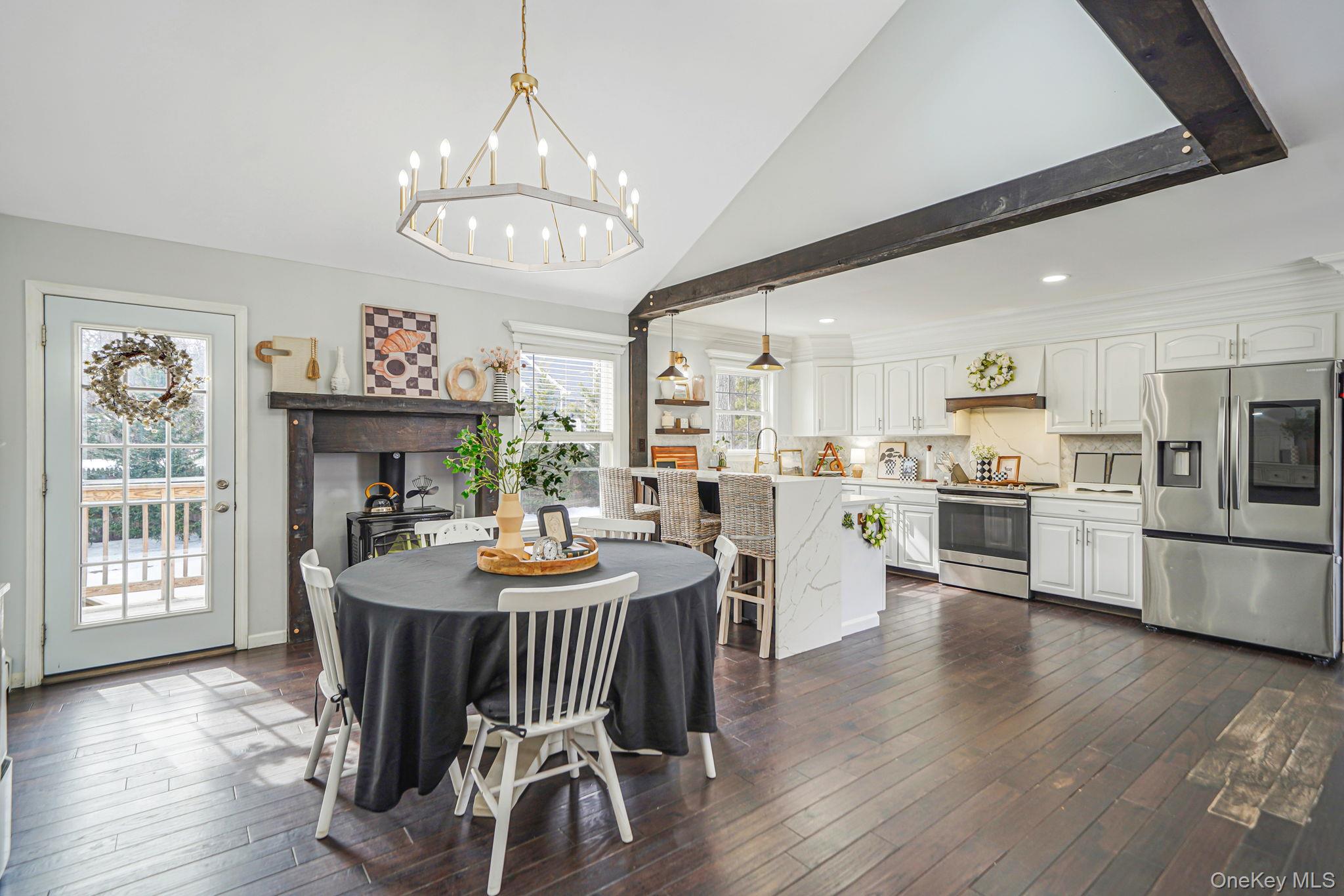 #11 photo, 22 Poseidon Road, Саффолк ‖ Rocky Point , NY 11778