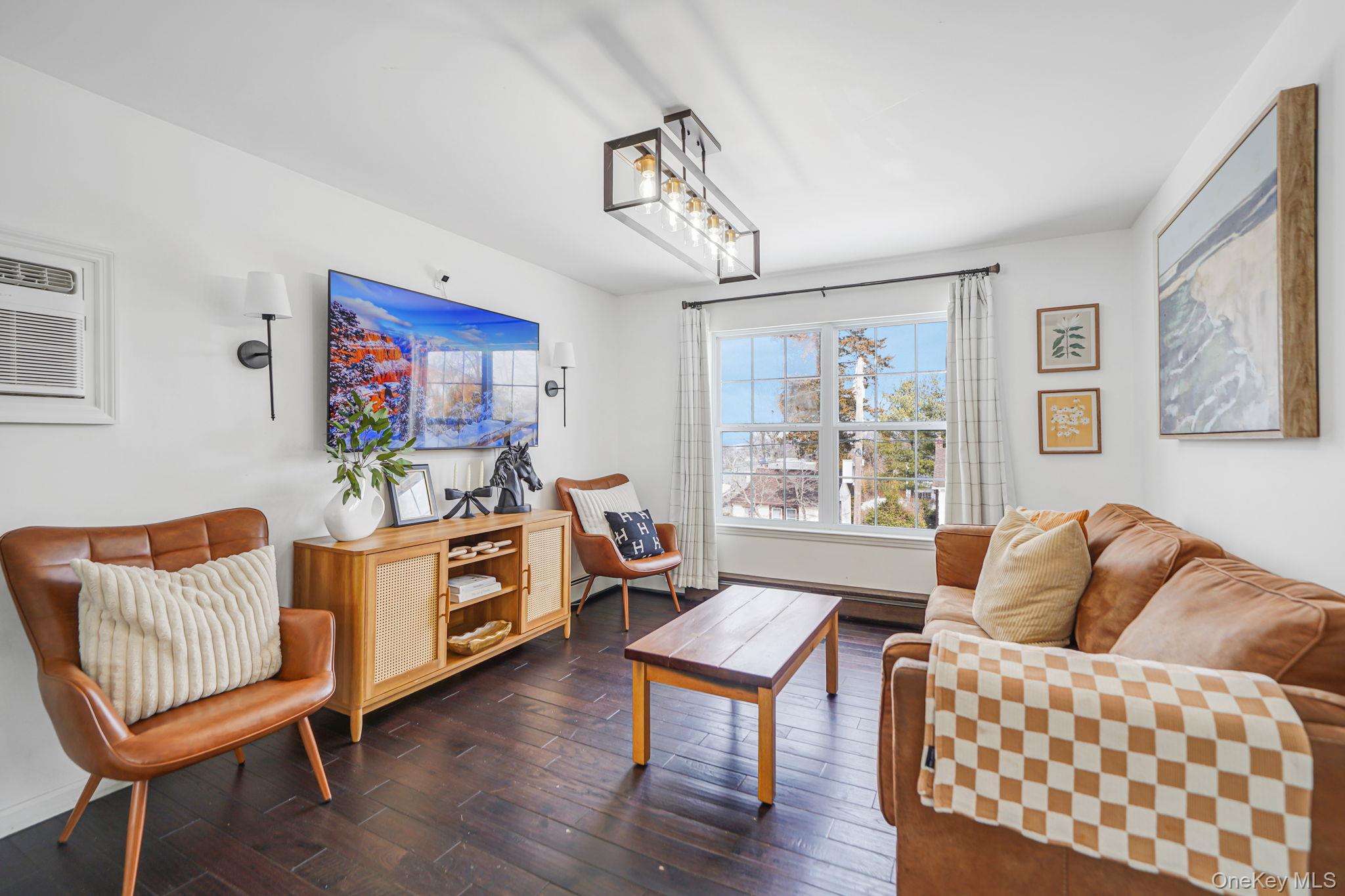 #5 photo, 22 Poseidon Road, Саффолк ‖ Rocky Point , NY 11778