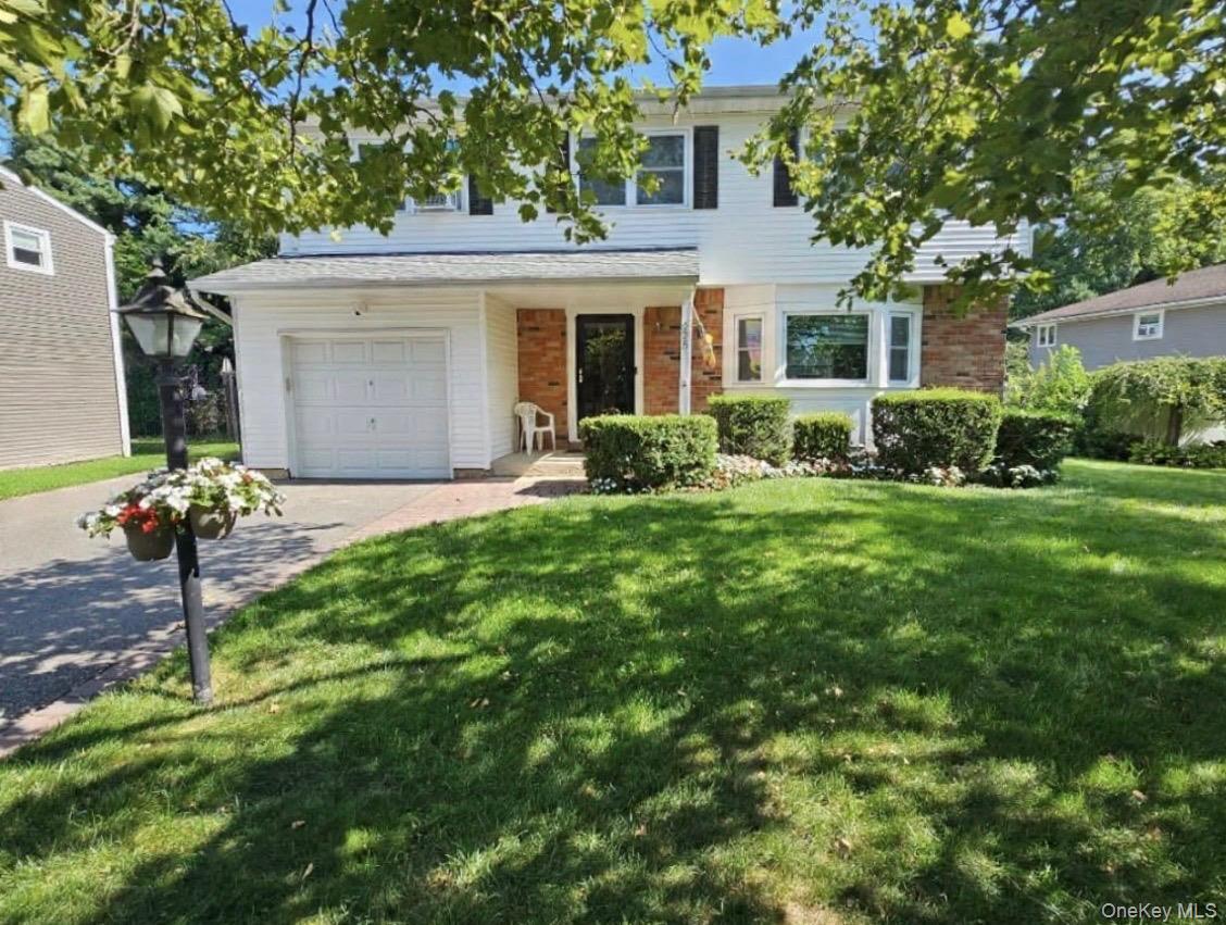 #1 photo, 225 Bellerose Avenue, 롱 아일랜드 East Northport , NY 11731