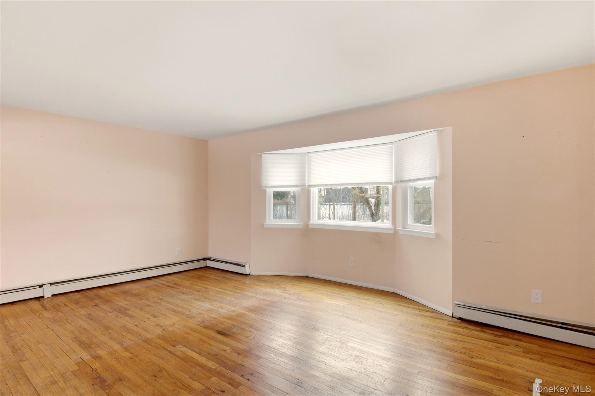 #5 photo, 225 Bellerose Avenue, 롱 아일랜드 East Northport , NY 11731