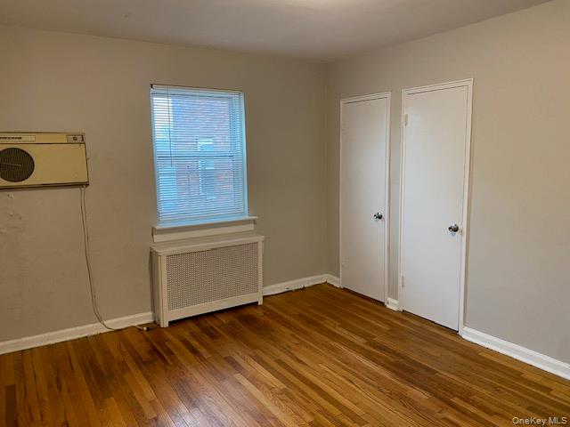 #10 photo, 72-31 Little Neck Parkway, Glen Oaks , NY 11004