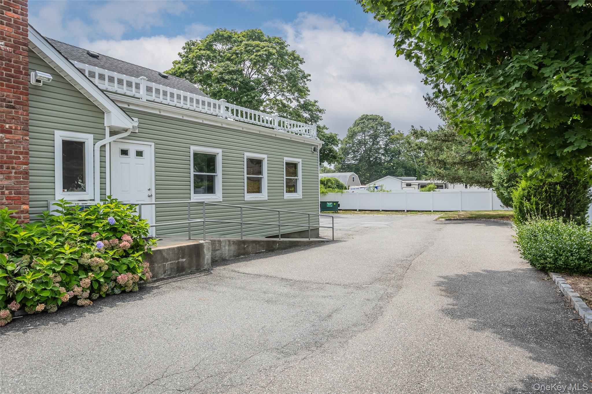 #2 photo, 128 Carleton Avenue, East Islip , NY 11730