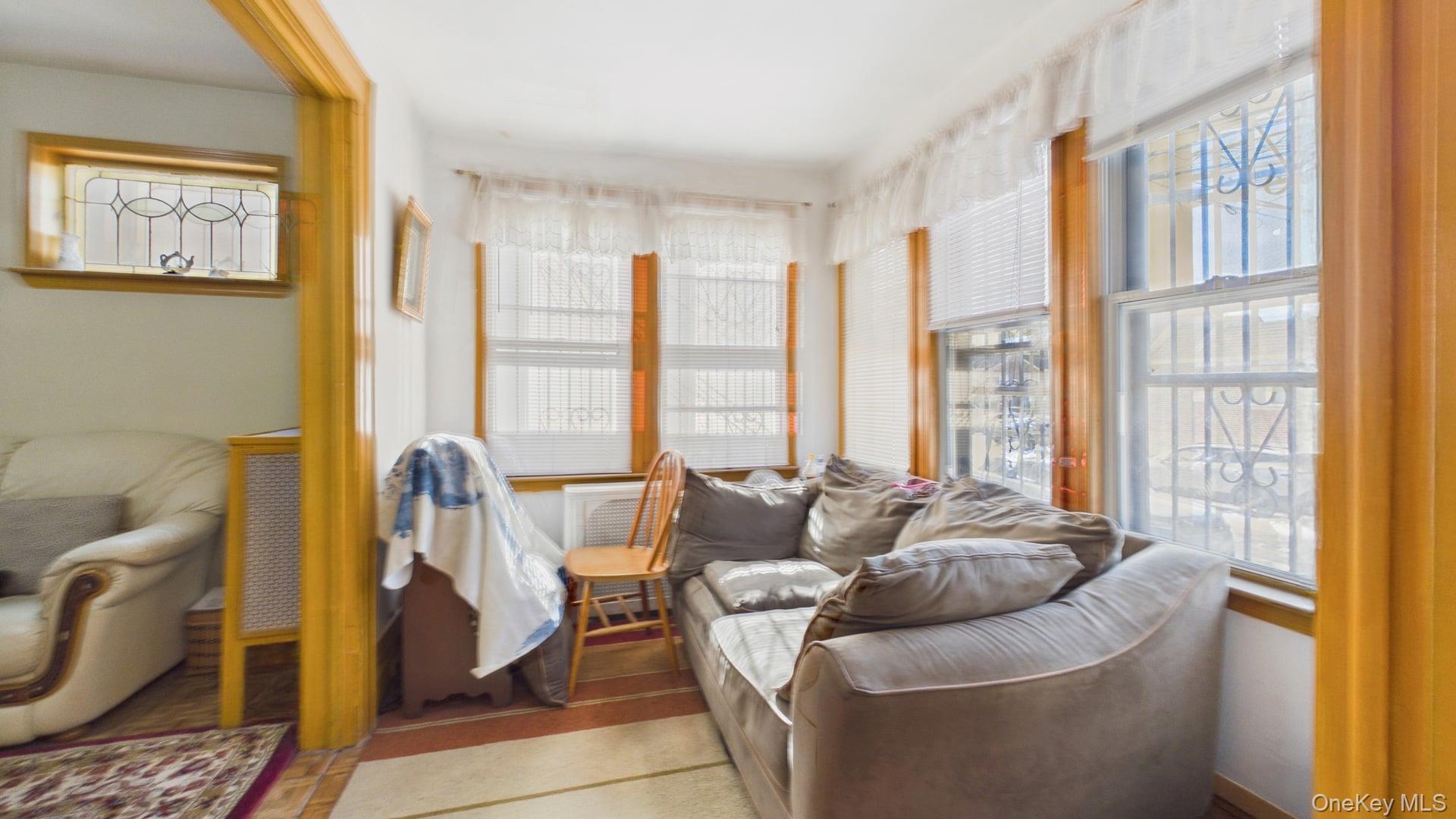 #12 photo, 4711 88th Street, Куинс ‖ Elmhurst , NY 11373