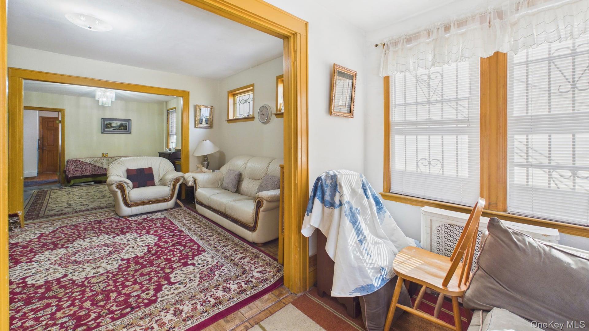 #13 photo, 4711 88th Street, Куинс ‖ Elmhurst , NY 11373