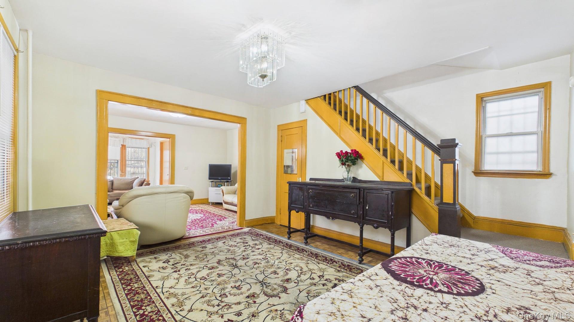 #17 photo, 4711 88th Street, Куинс ‖ Elmhurst , NY 11373