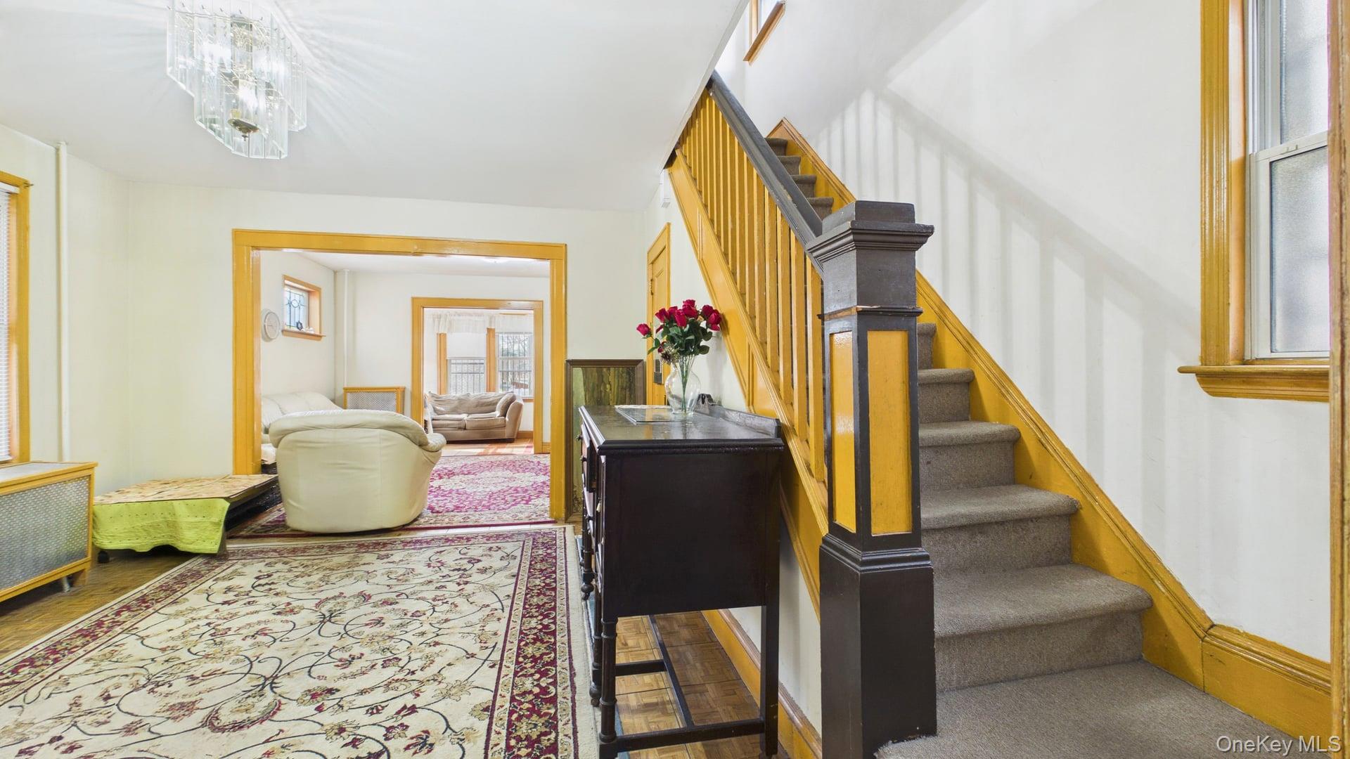 #18 photo, 4711 88th Street, Куинс ‖ Elmhurst , NY 11373