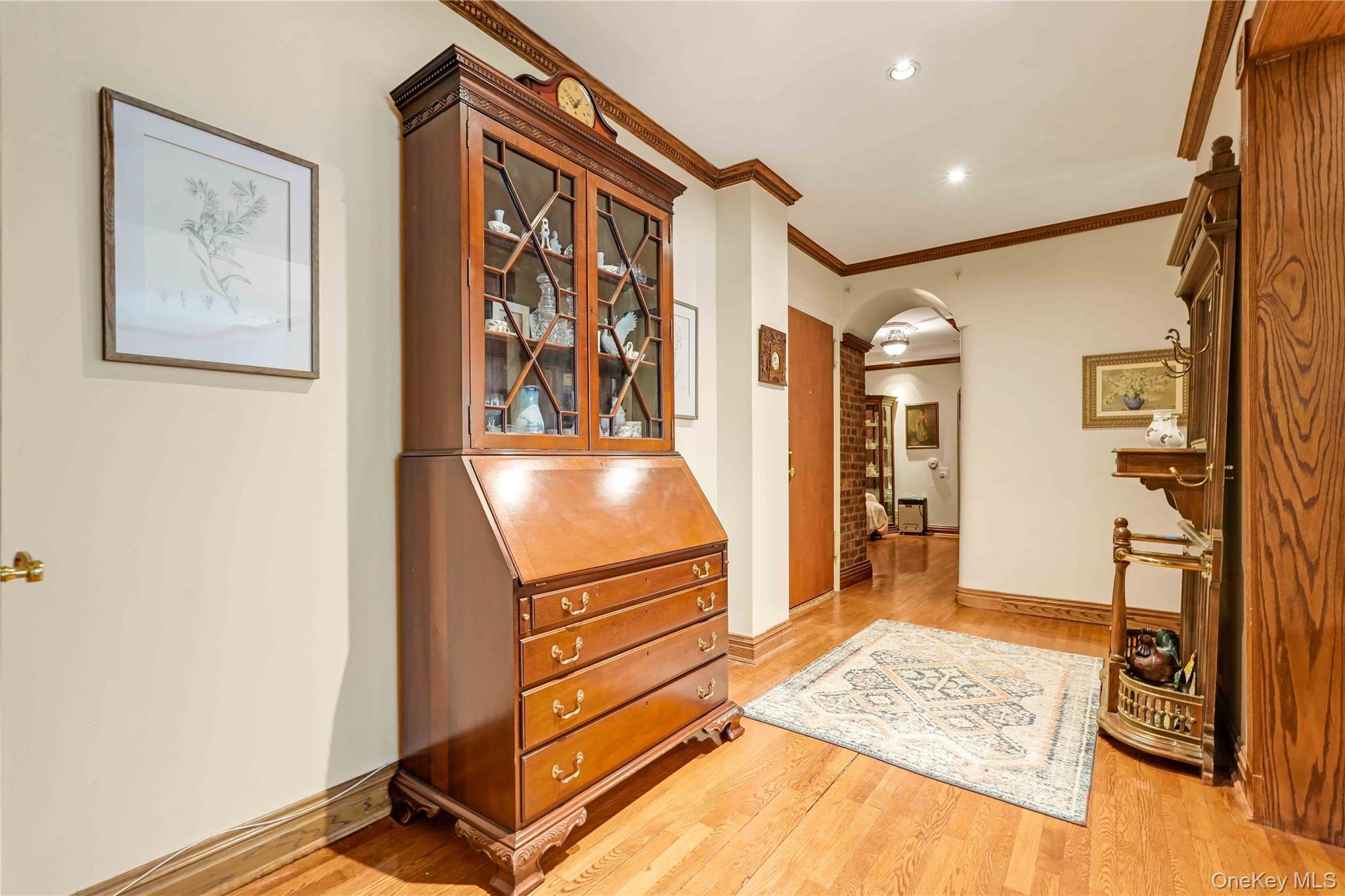 #10 photo, 94-11 69th Avenue, Forest Hills , NY 11375