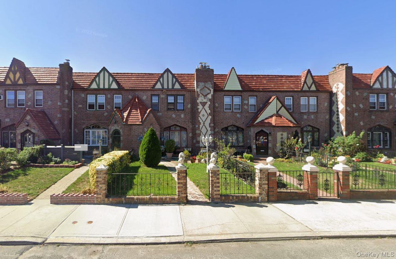 #7 photo, 115-78 222nd Street, Cambria Heights , NY 11411