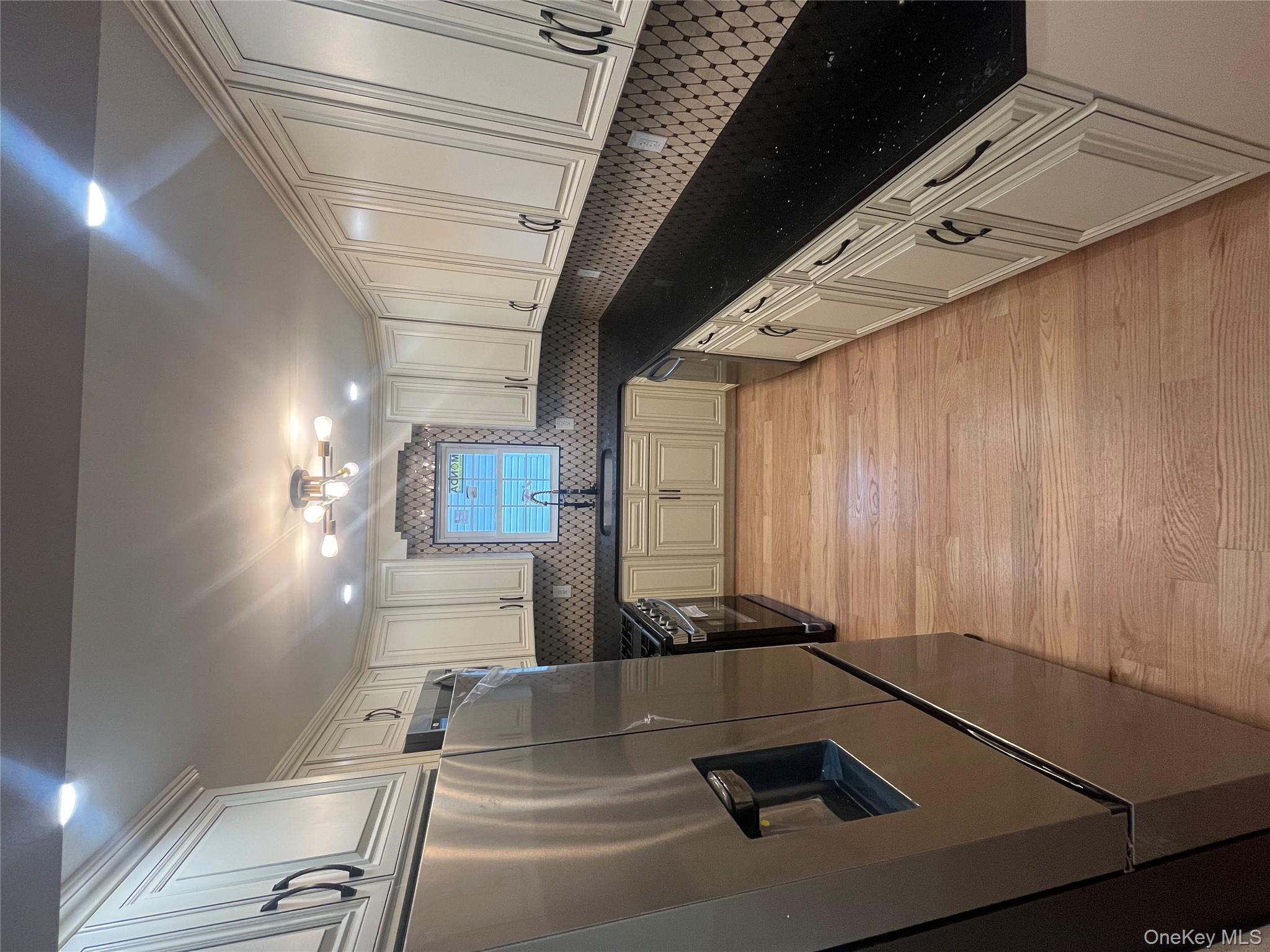 #6 photo, 16118 122nd Avenue, Jamaica , NY 11434