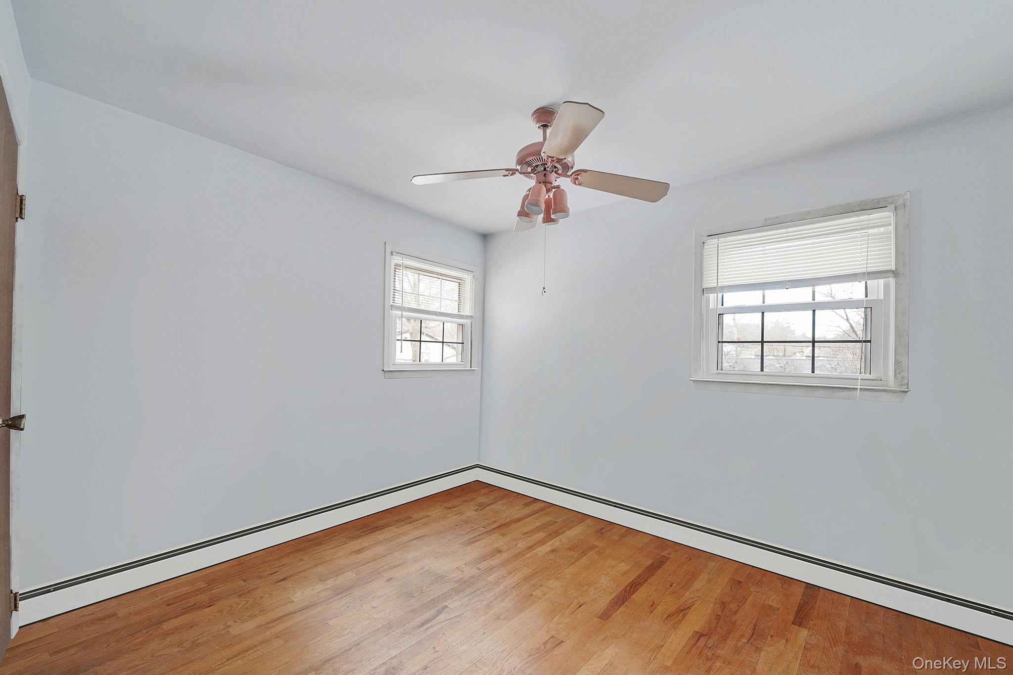 #11 photo, 38 Pamlico Avenue, Ronkonkoma , NY 11779