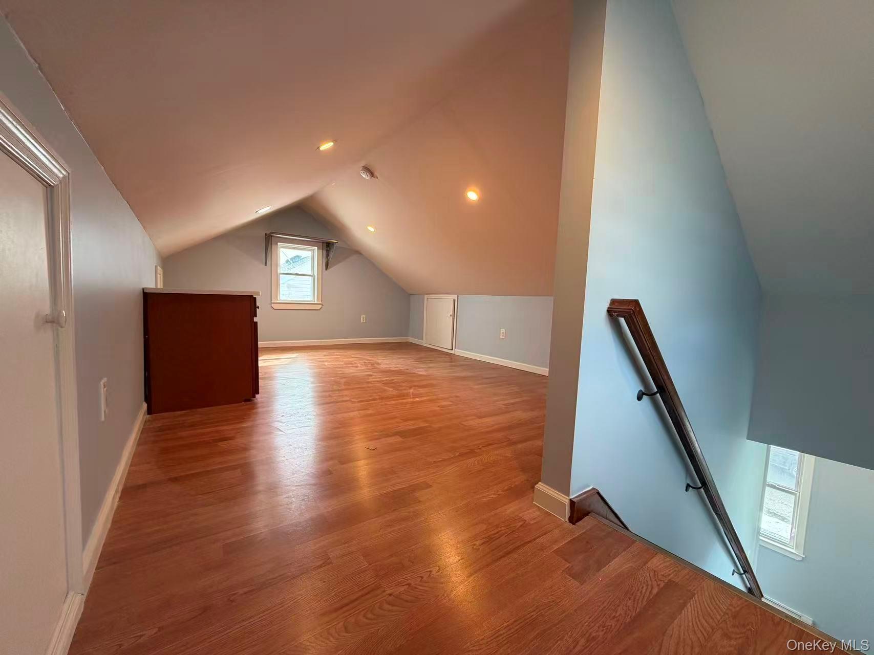 #18 photo, 30 Herkomer Street, New Hyde Park , NY 11040