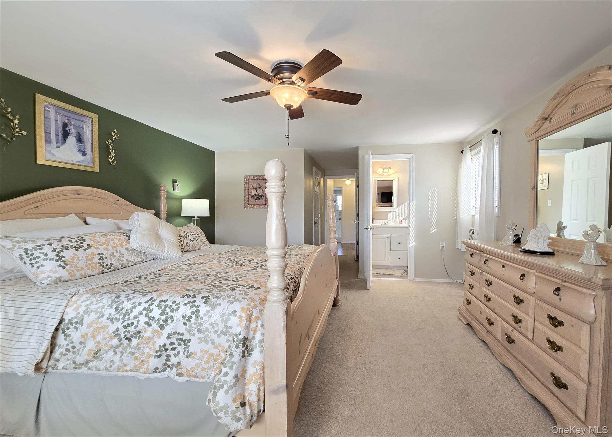 #19 photo, 59 Holiday Park Drive, 롱 아일랜드 Centereach , NY 11720