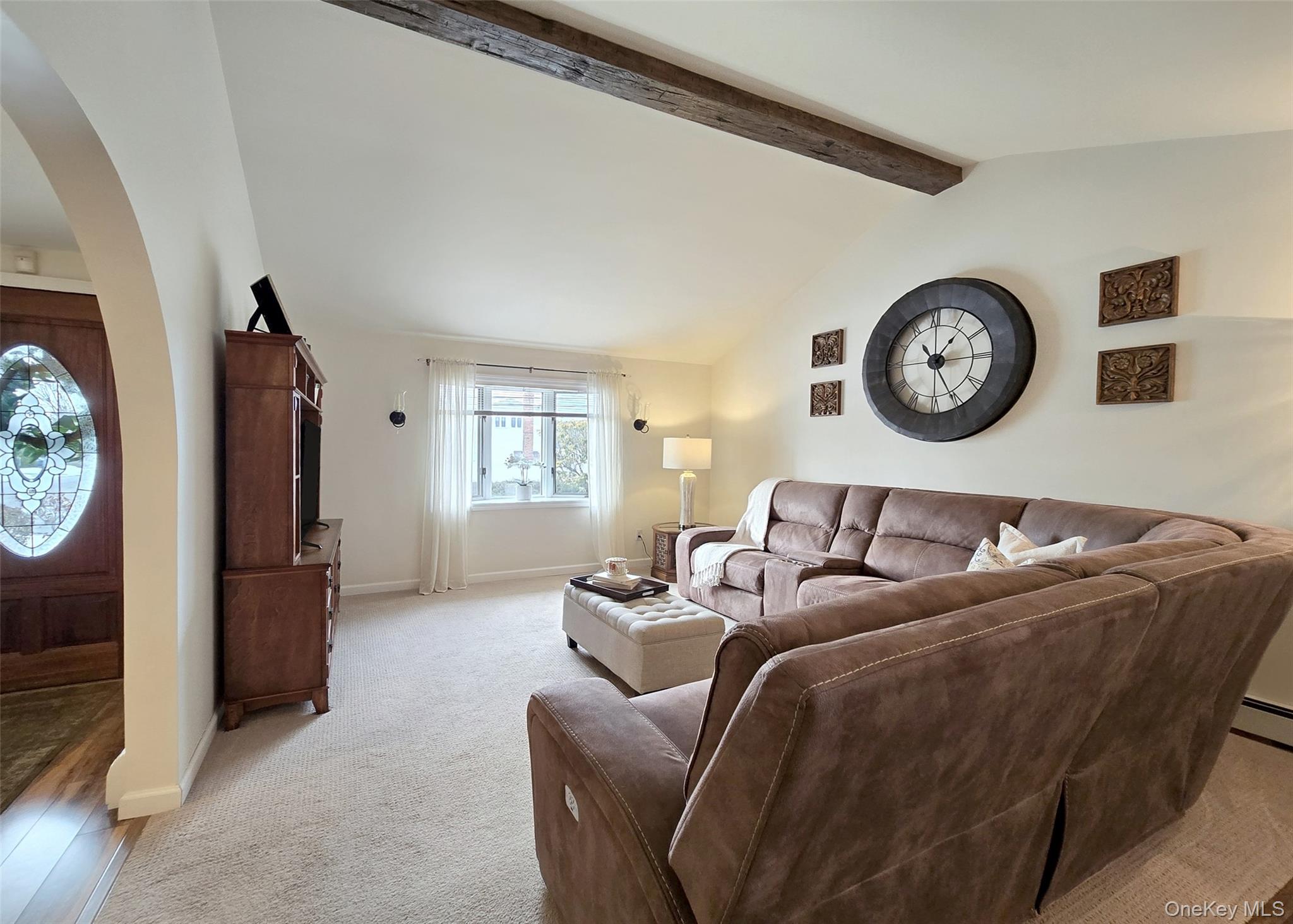 #4 photo, 59 Holiday Park Drive, 롱 아일랜드 Centereach , NY 11720