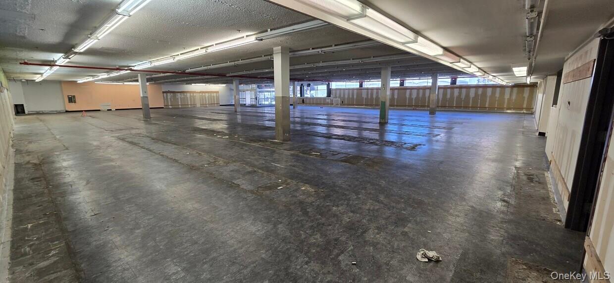 #4 photo, 44-15 Kissena Blvd, 플러싱 Flushing , NY 11355