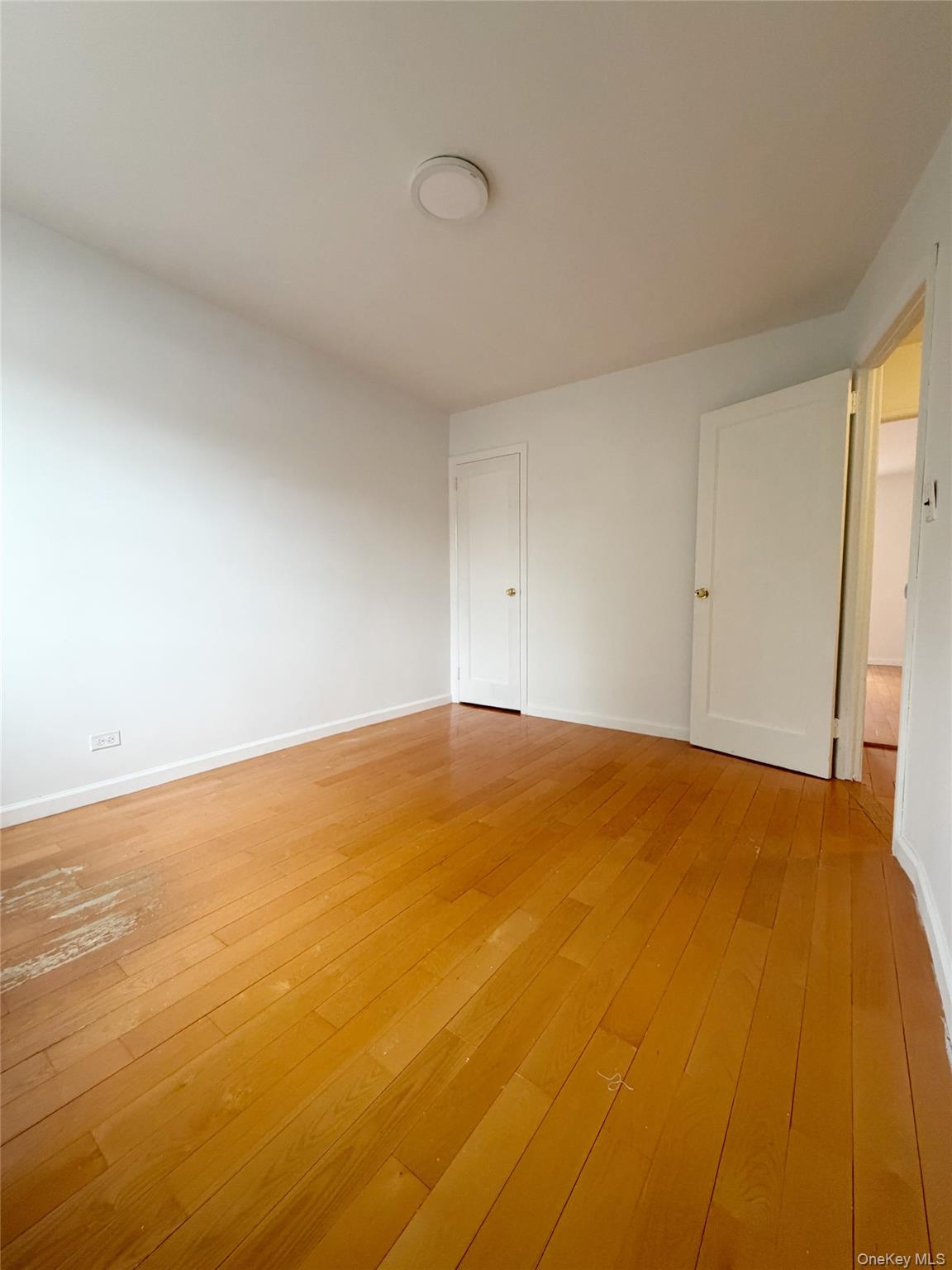 #7 photo, 10-25 115th Street, College Point , NY 11356