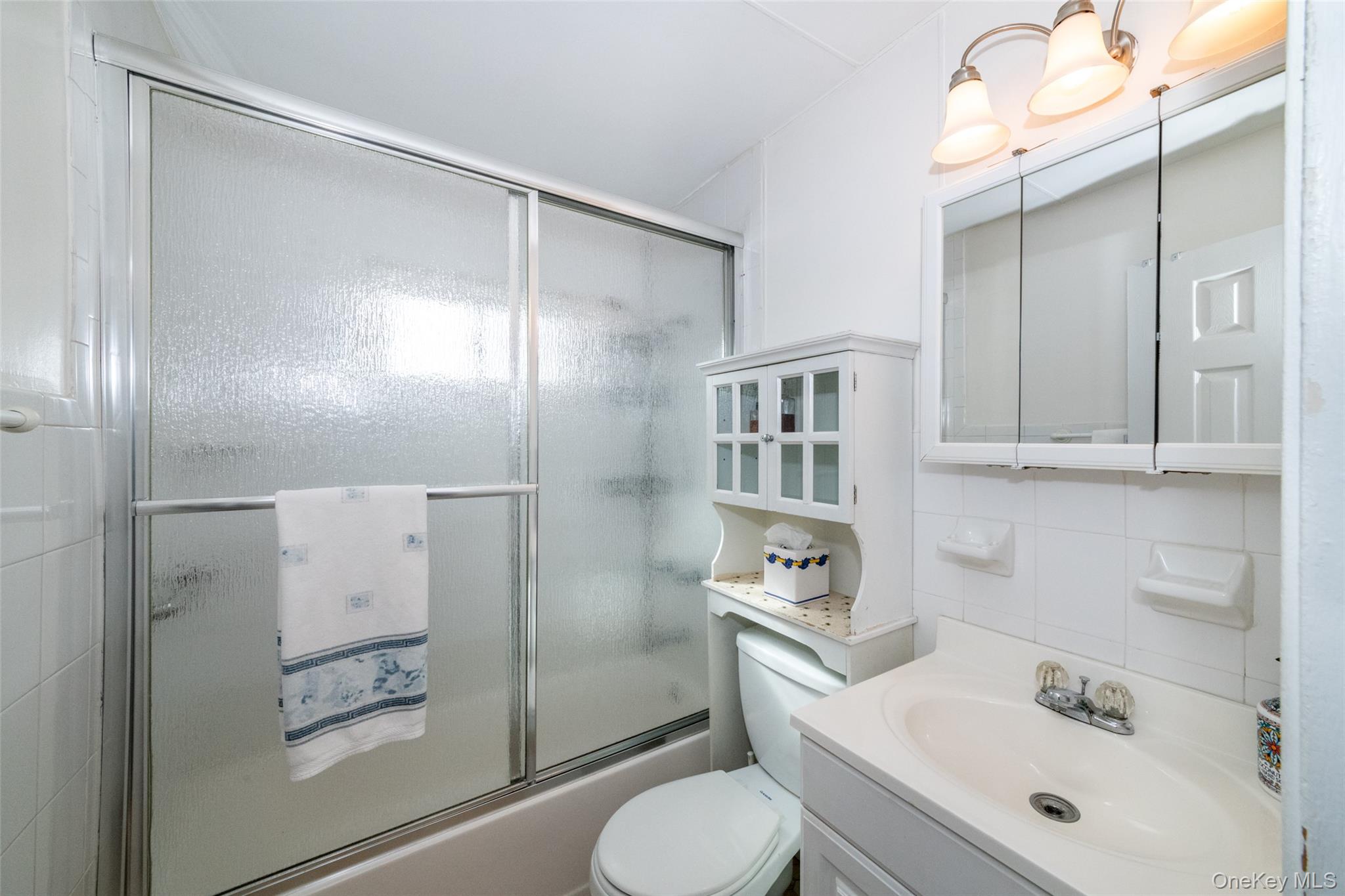 #10 photo, 24 5th Avenue, New Rochelle , NY 10801