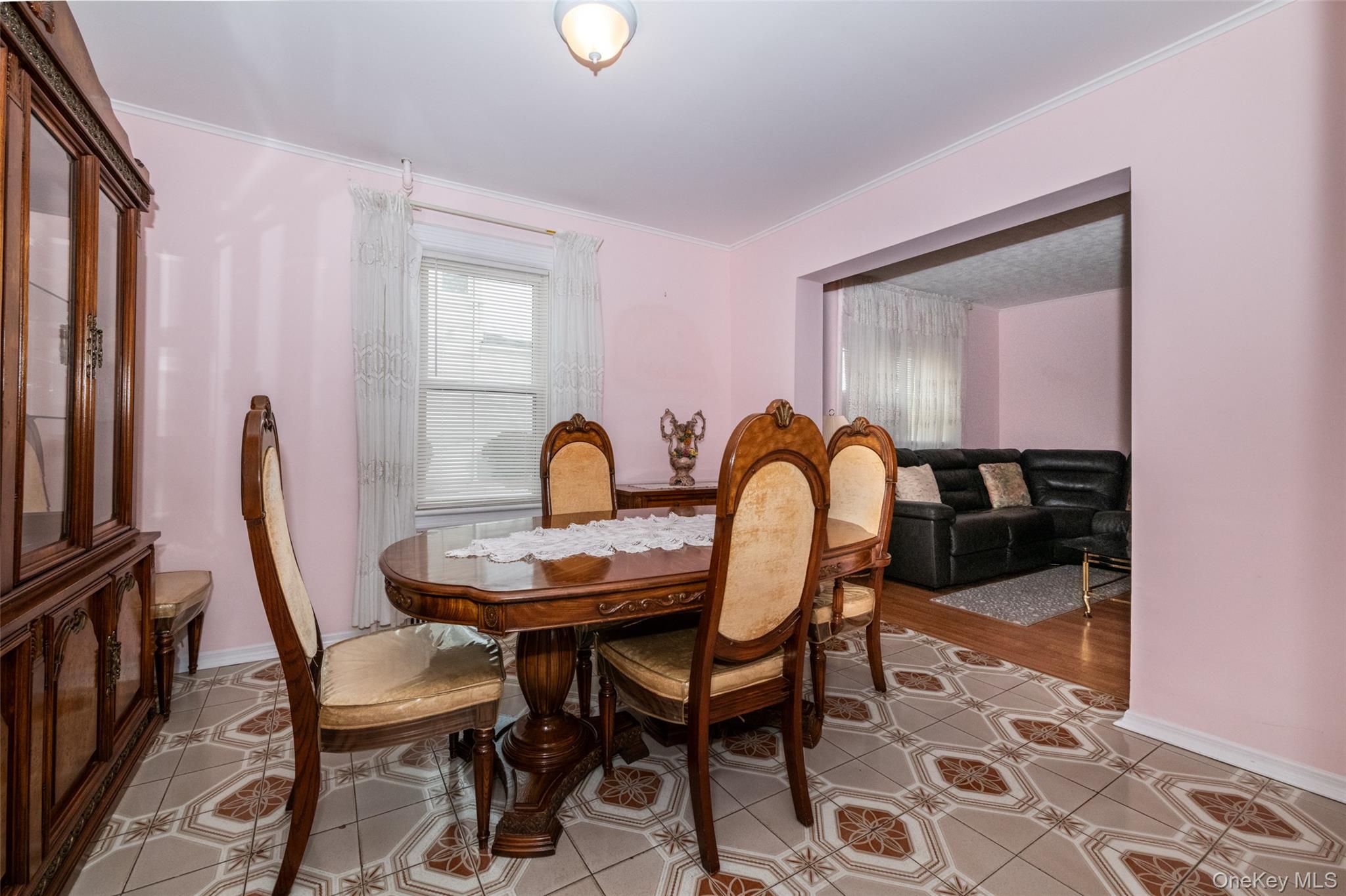 #7 photo, 24 5th Avenue, New Rochelle , NY 10801