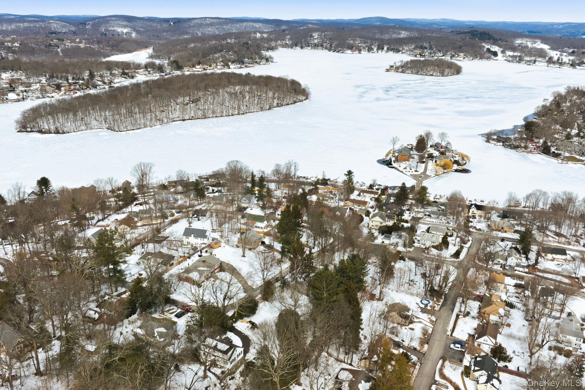 #19 photo, 718 Hill Drive, Mahopac , NY 10541