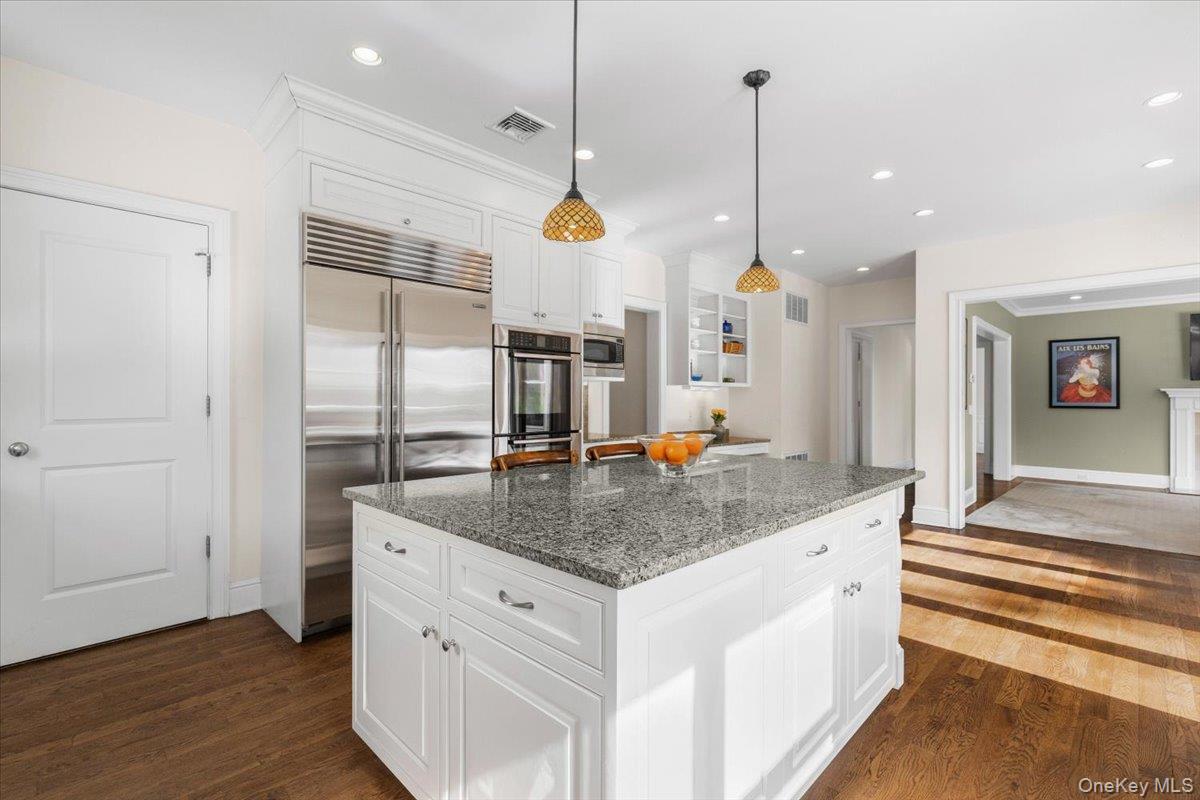 #10 photo, 12 OLD LYME Road, Scarsdale , NY 10583