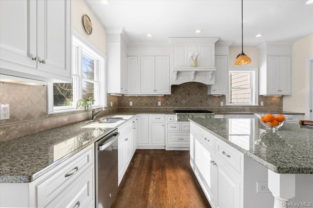 #9 photo, 12 OLD LYME Road, Scarsdale , NY 10583