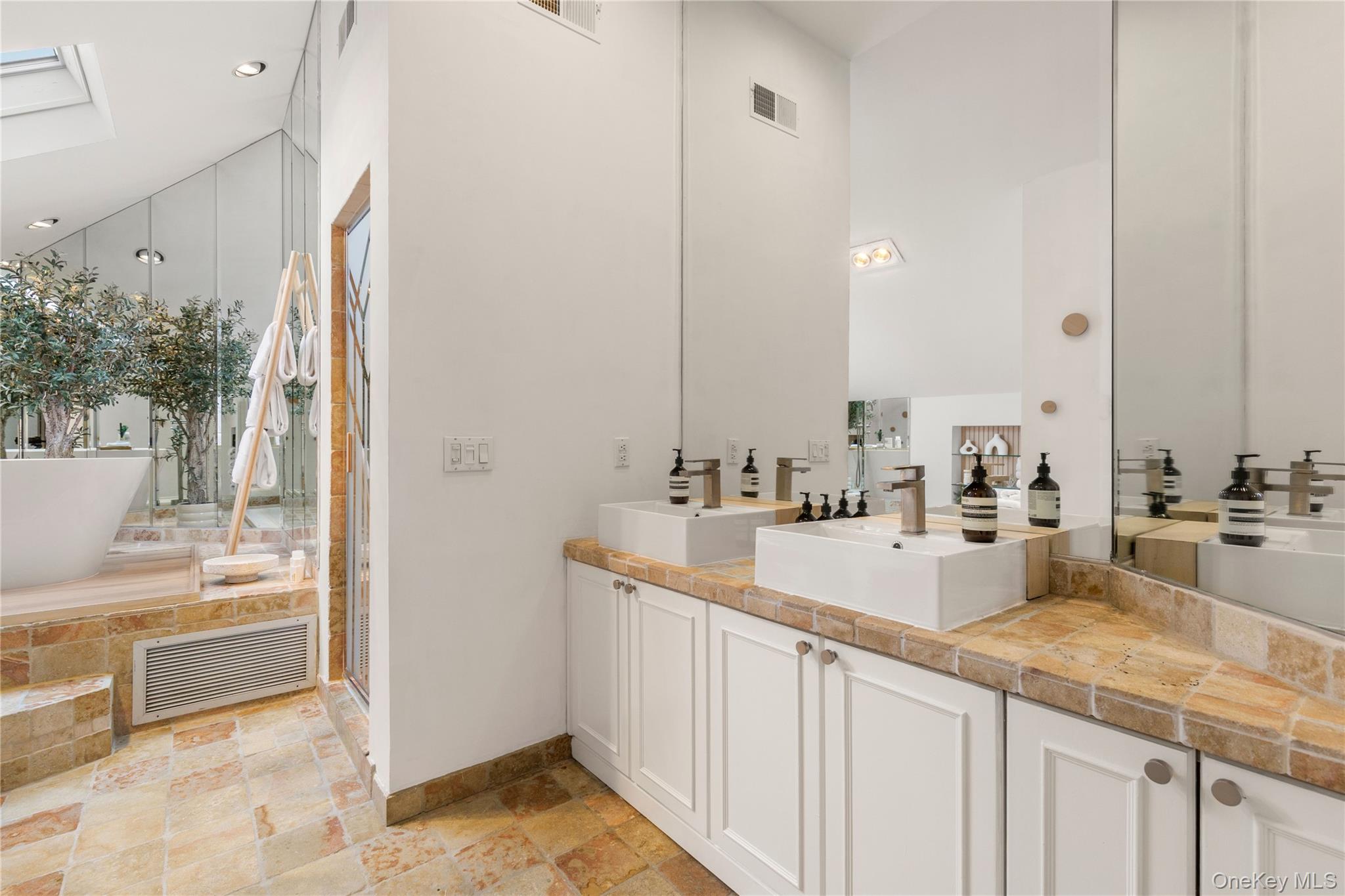 #18 photo, 205 Polly Pk Road, Rye , NY 10580