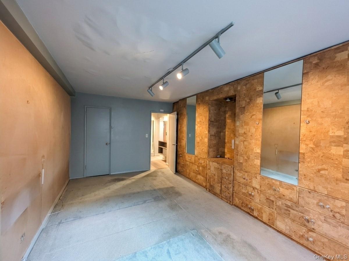 #8 photo, 139 33rd Street, מנהטן New York (Manhattan) , NY 10016