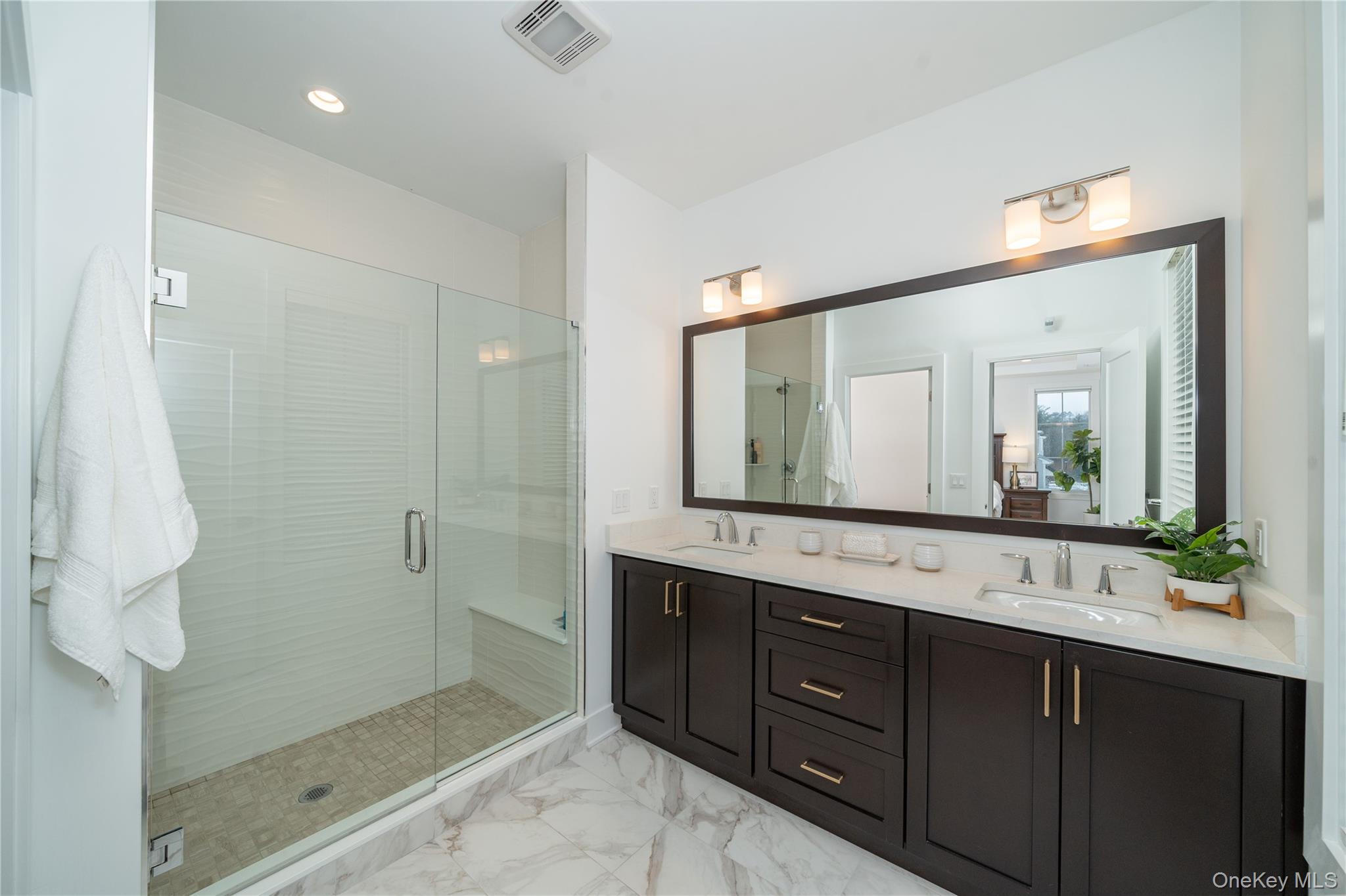 #20 photo, 4 Wright Drive, Chappaqua , NY 10514