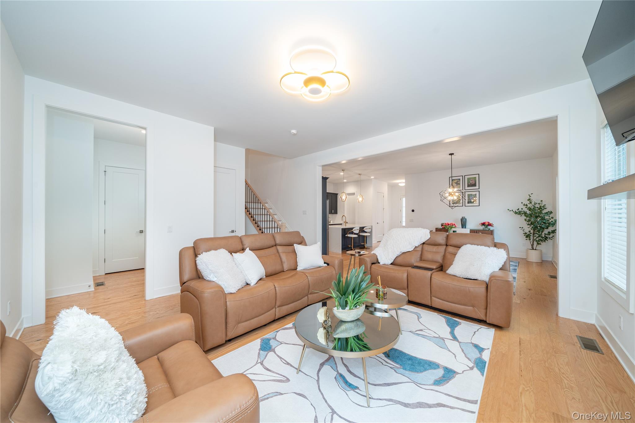 #9 photo, 4 Wright Drive, Chappaqua , NY 10514