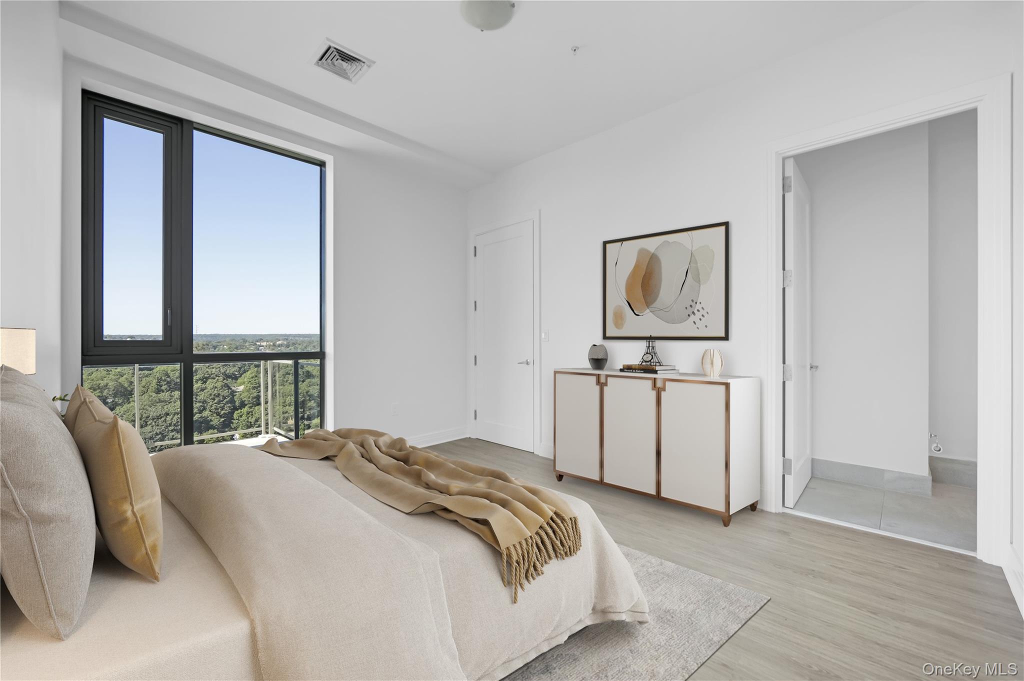 #2 photo, 701 Ridge Hill Boulevard, 뉴욕주 Yonkers , NY 10710