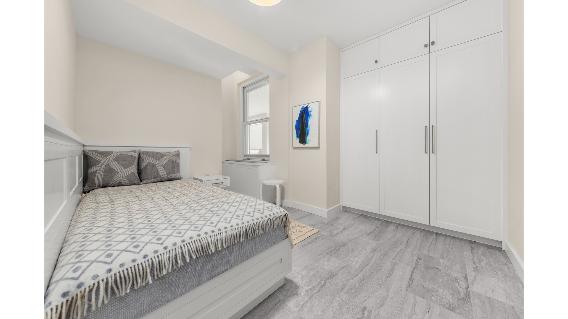 #17 photo, 176 E 71ST Street, Lenox Hill , NY 10021