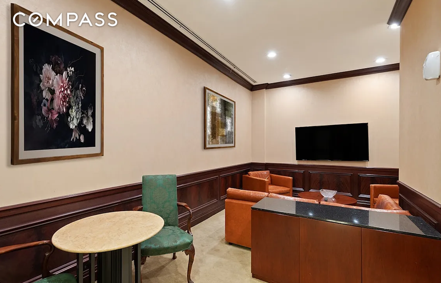 #16 photo, 351 E 51st Street, Midtown East , NY 10022