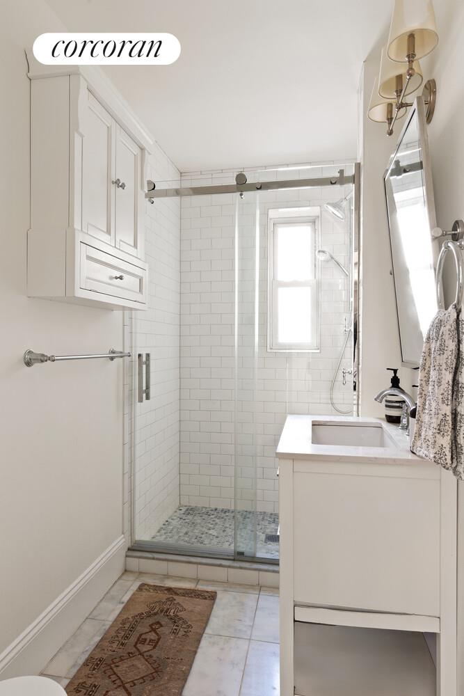 #12 photo, 76 REMSEN Street, Brooklyn Heights , NY 11201