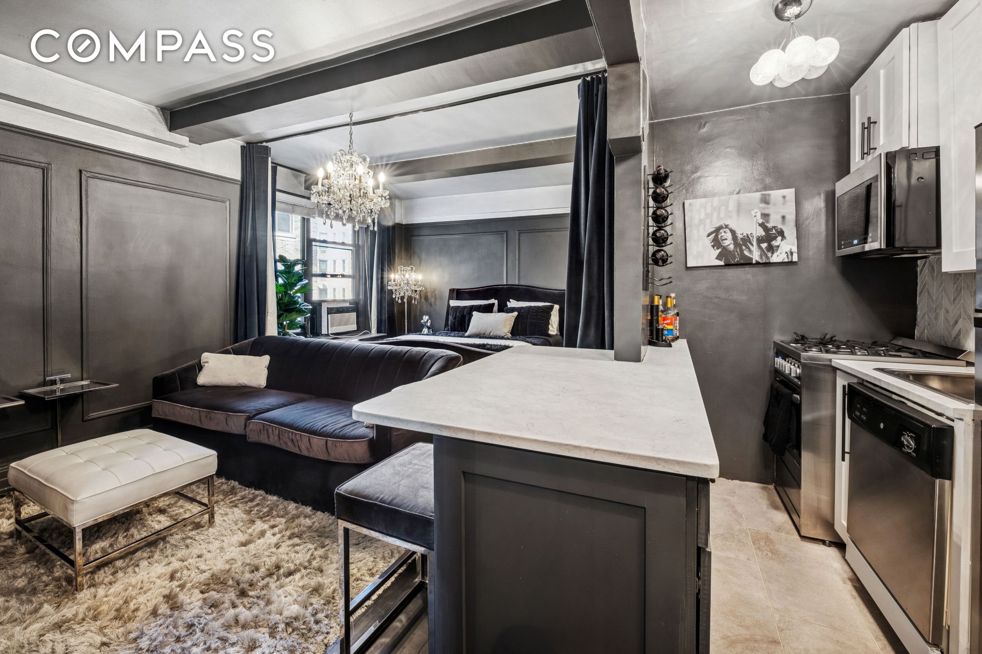 #1 photo, 235 W 102nd Street, 曼哈頓 上西城 Upper West Side , NY 10025