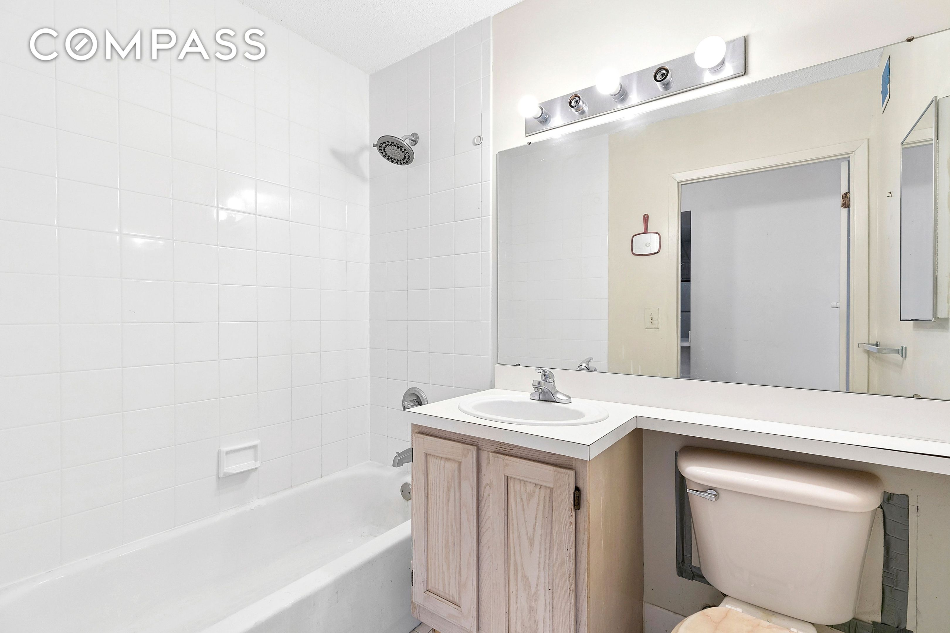 #7 photo, 1919 Madison Avenue, Манхэттен ‖ Harlem , NY 10035